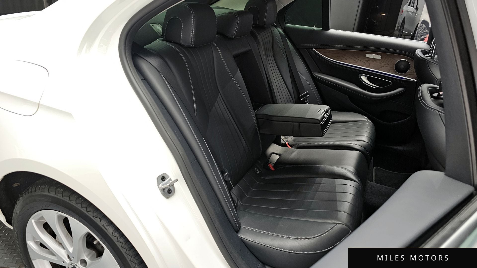 Mercedes-Benz E-Class W213 2019 — миниатюра 12