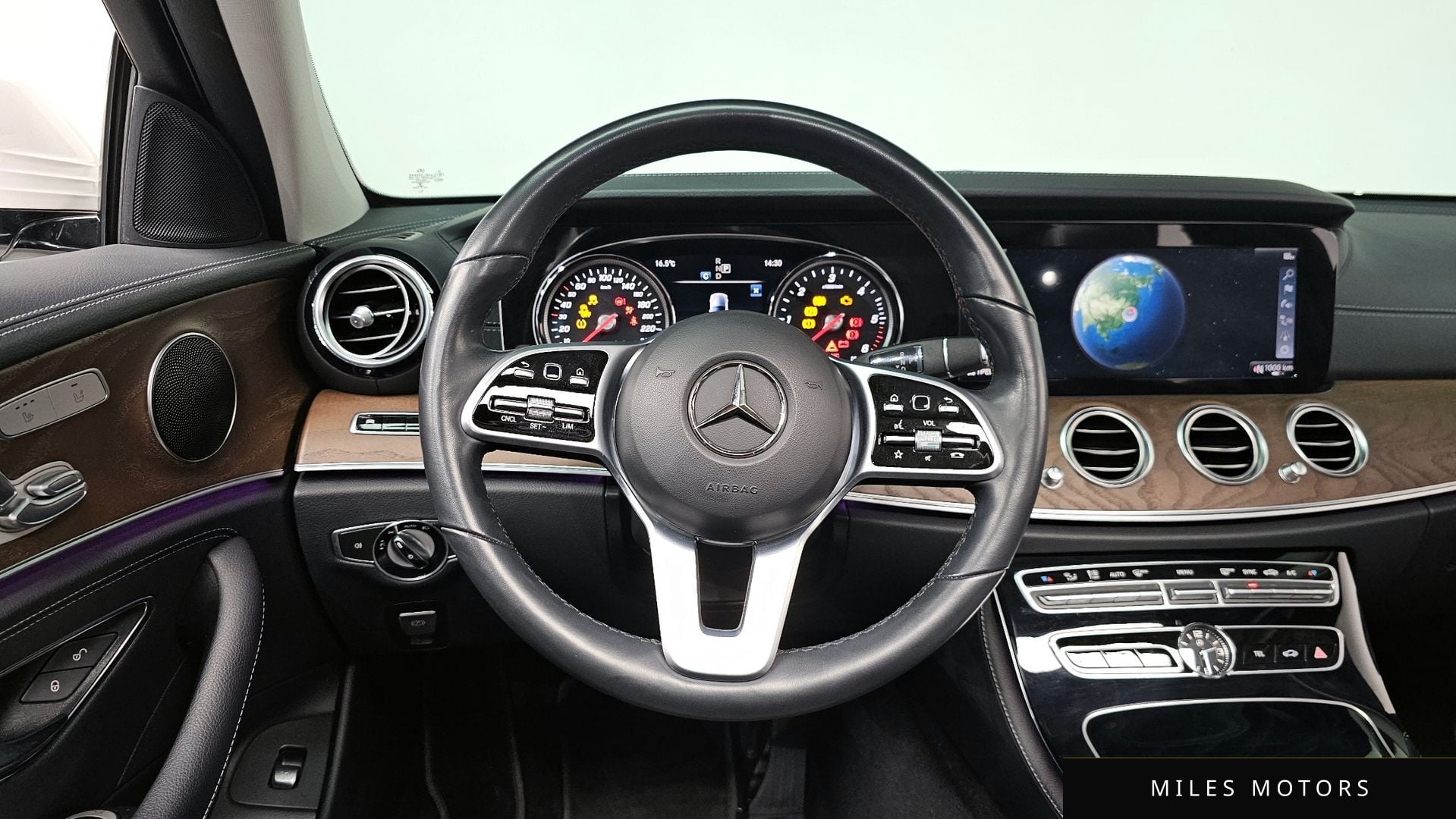 Mercedes-Benz E-Class W213 2019 — миниатюра 13