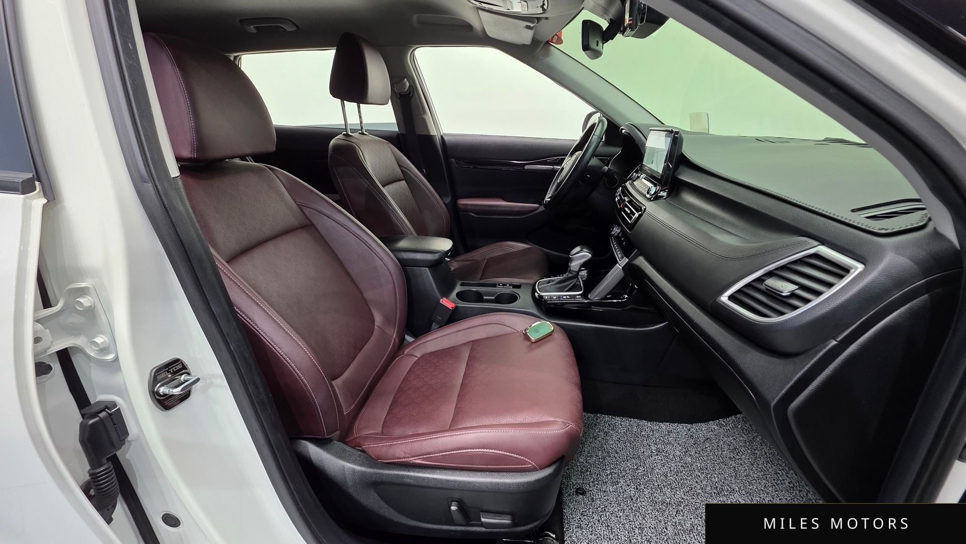 Kia Seltos 2023 — миниатюра 10
