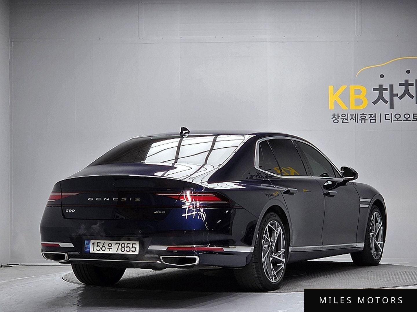 Genesis G90 (RS4) 2023 — миниатюра 2