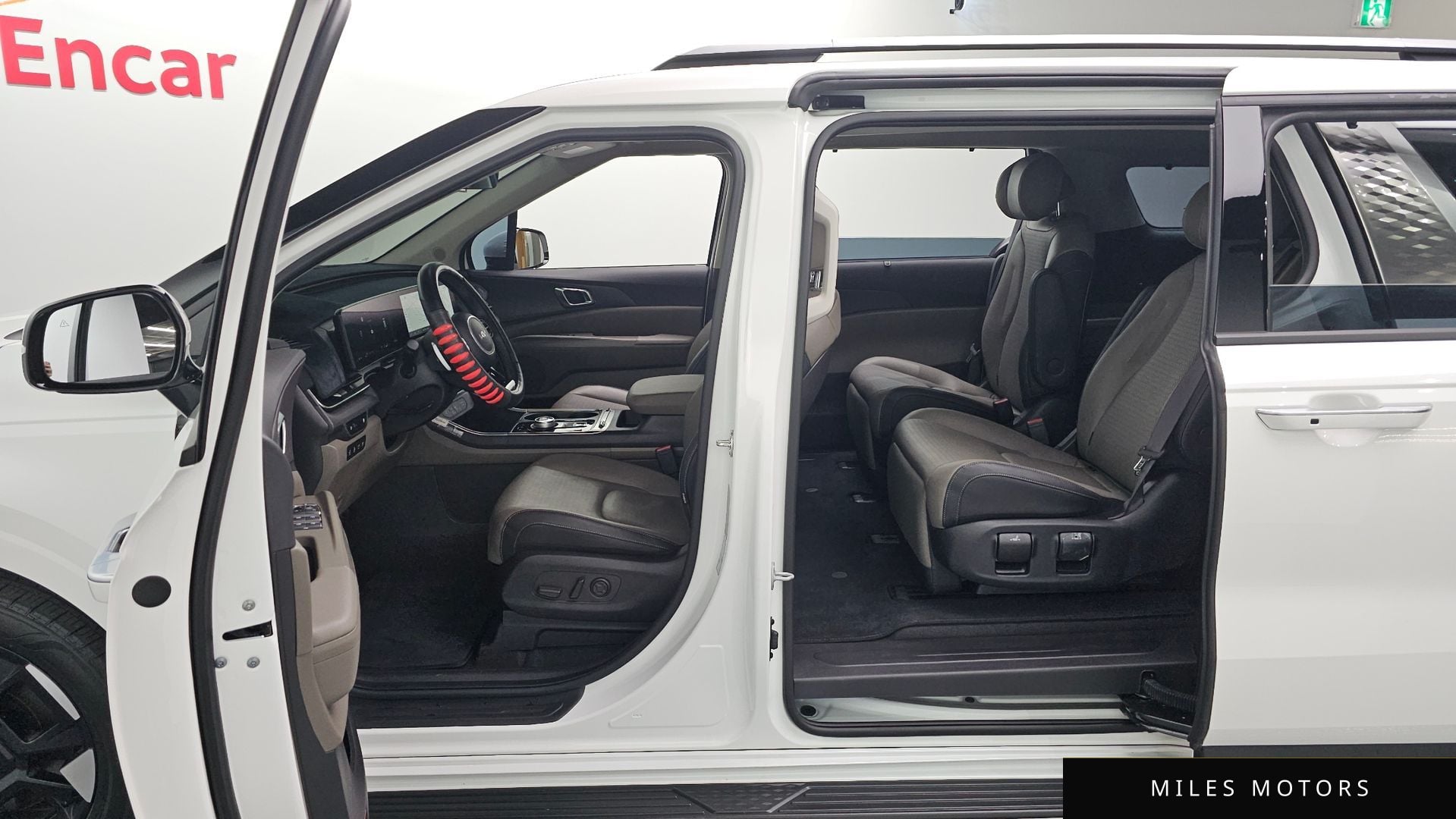 Kia Canival 2024 — миниатюра 10