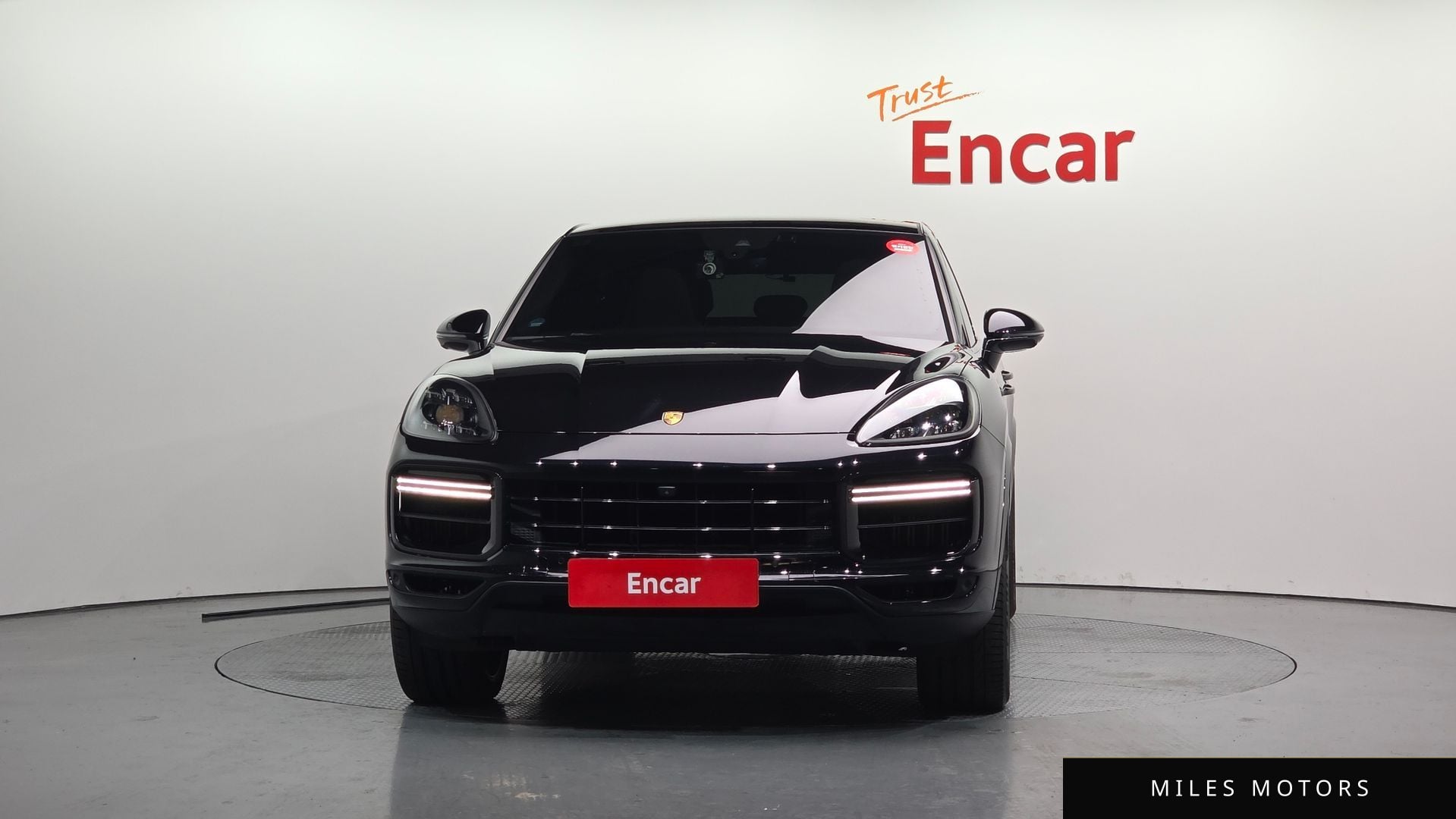 Porsche Cayenne 2020 — миниатюра 3