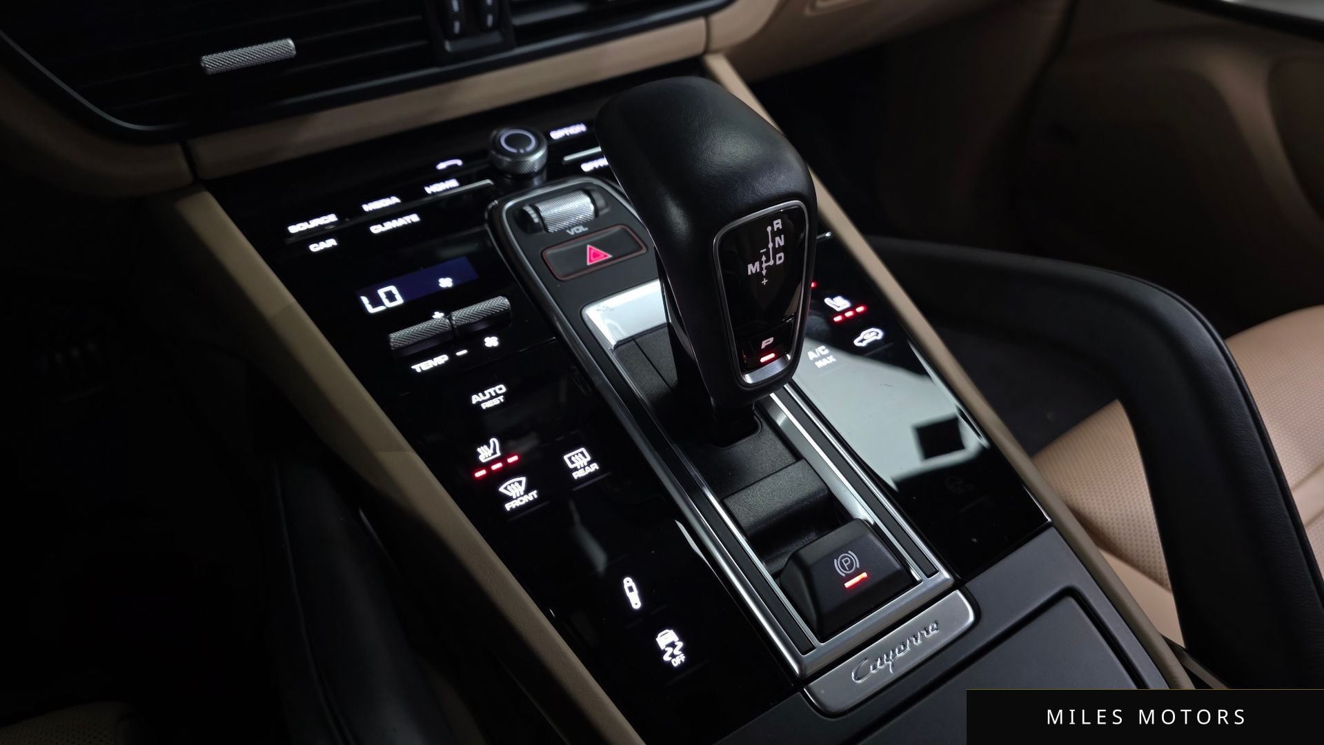 Porsche Cayenne 2020 — миниатюра 9