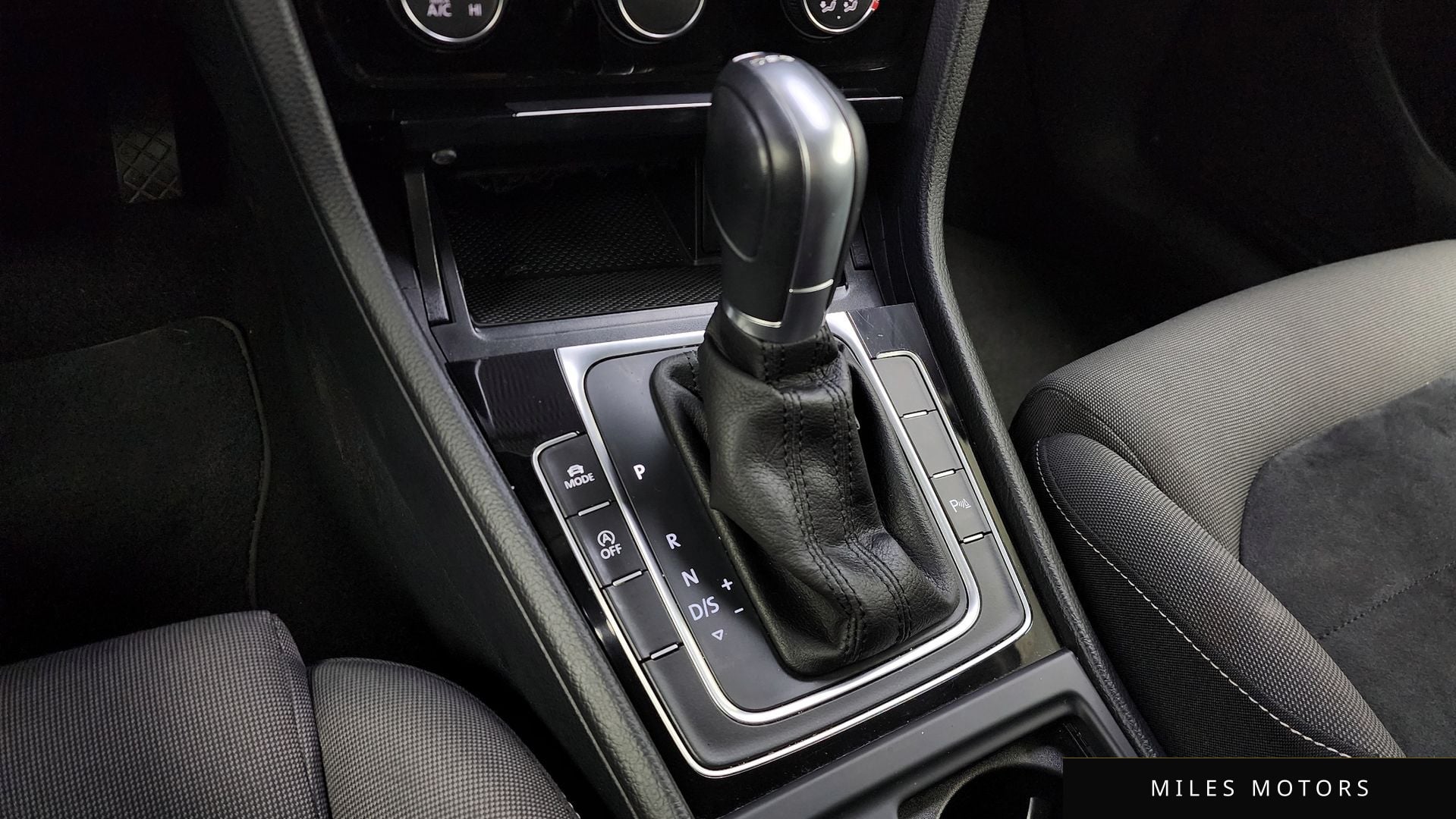 Volkswagen Golf 2015 — миниатюра 9