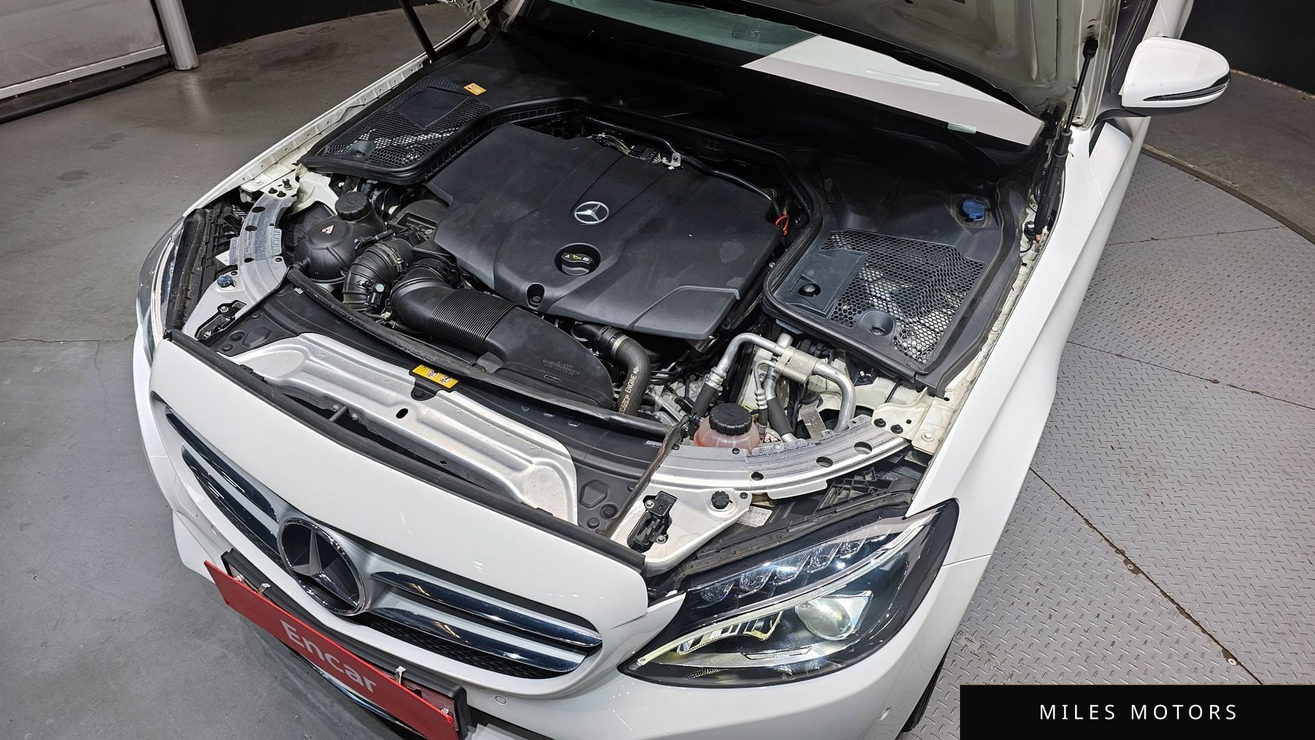 Mercedes-Benz C-Class W205 2016 — миниатюра 6