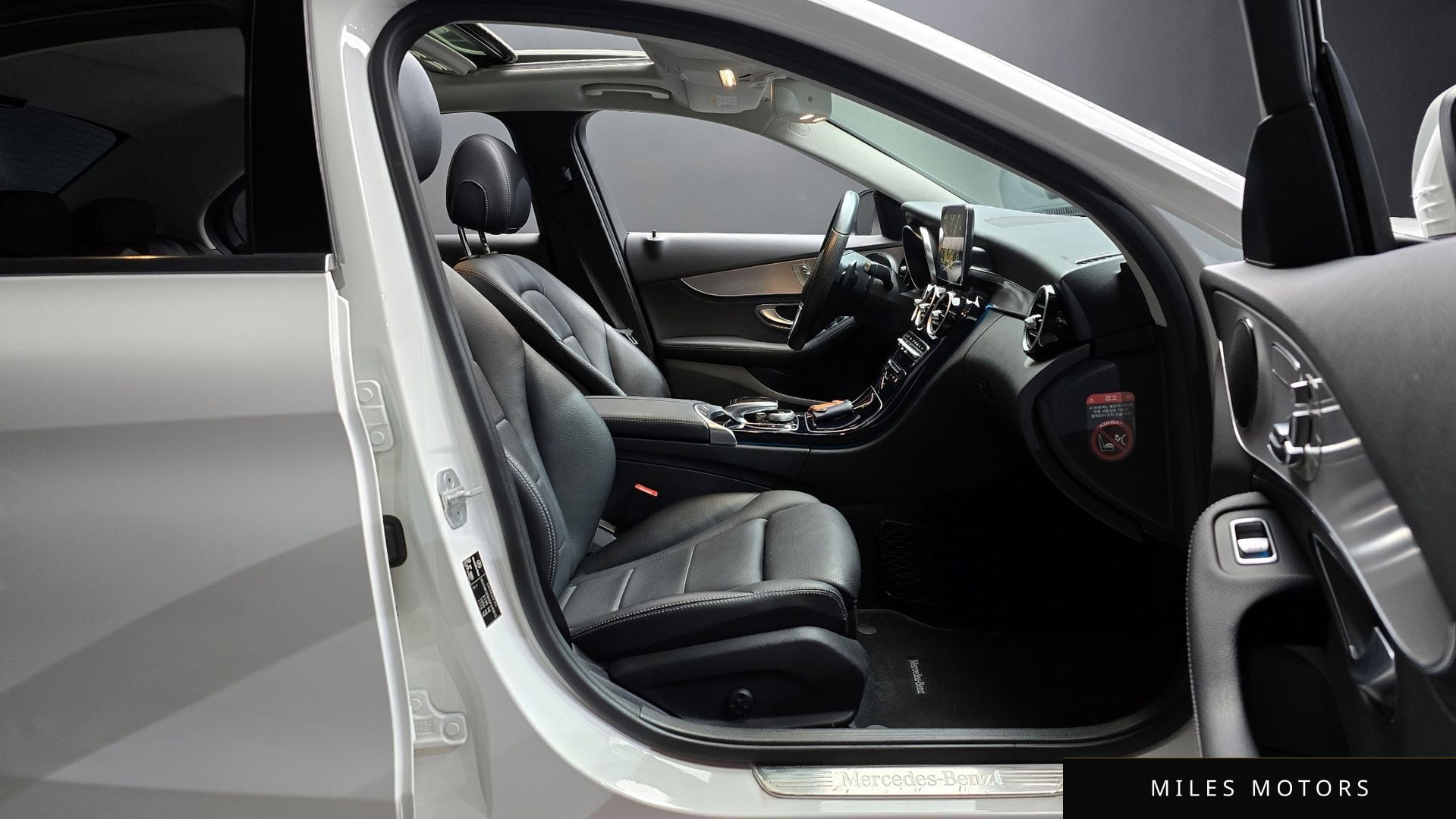 Mercedes-Benz C-Class W205 2016 — миниатюра 10