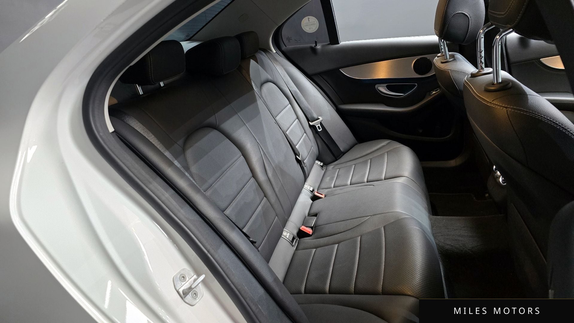 Mercedes-Benz C-Class W205 2016 — миниатюра 12