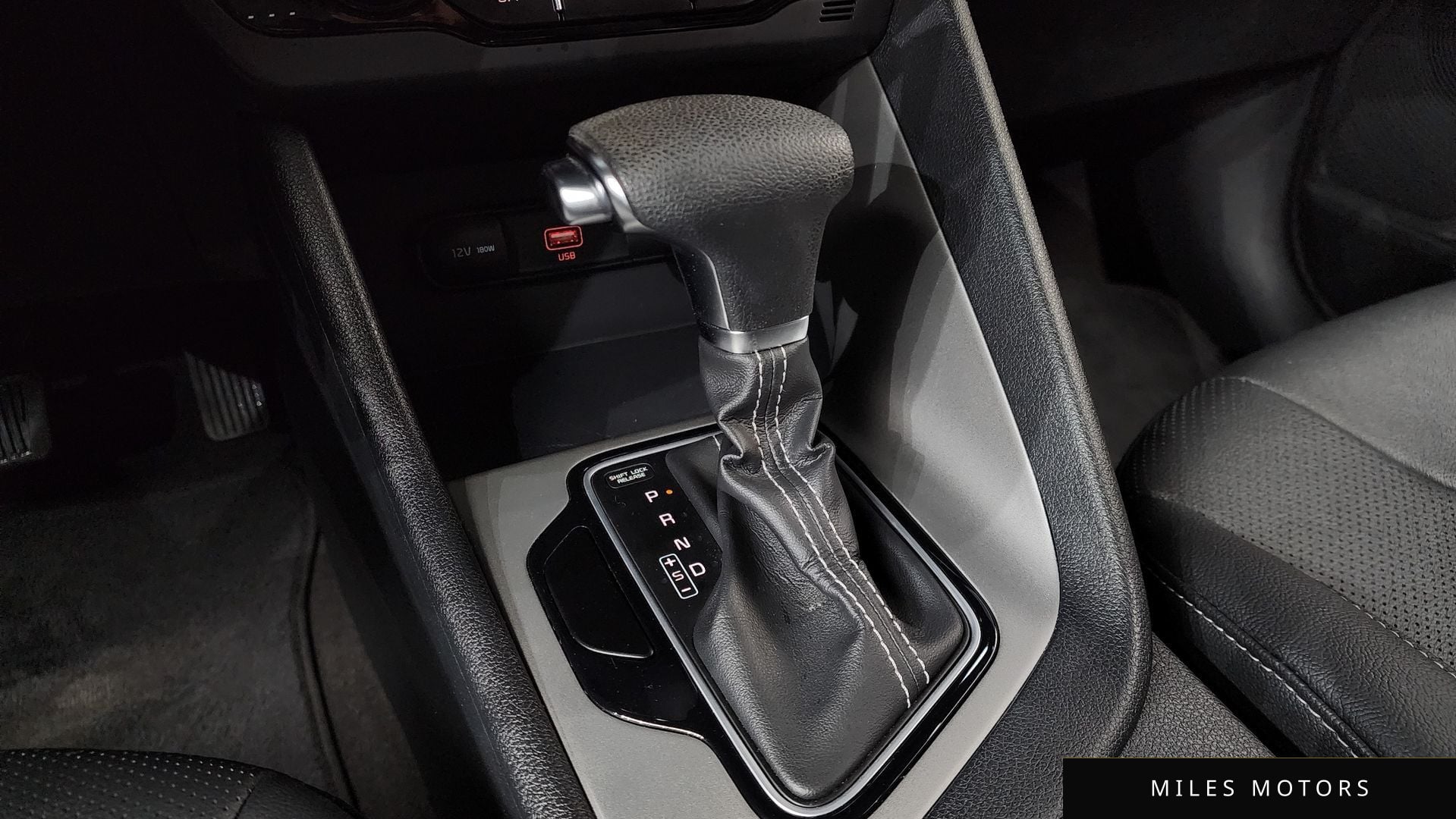 Kia Niro 2020 — миниатюра 9