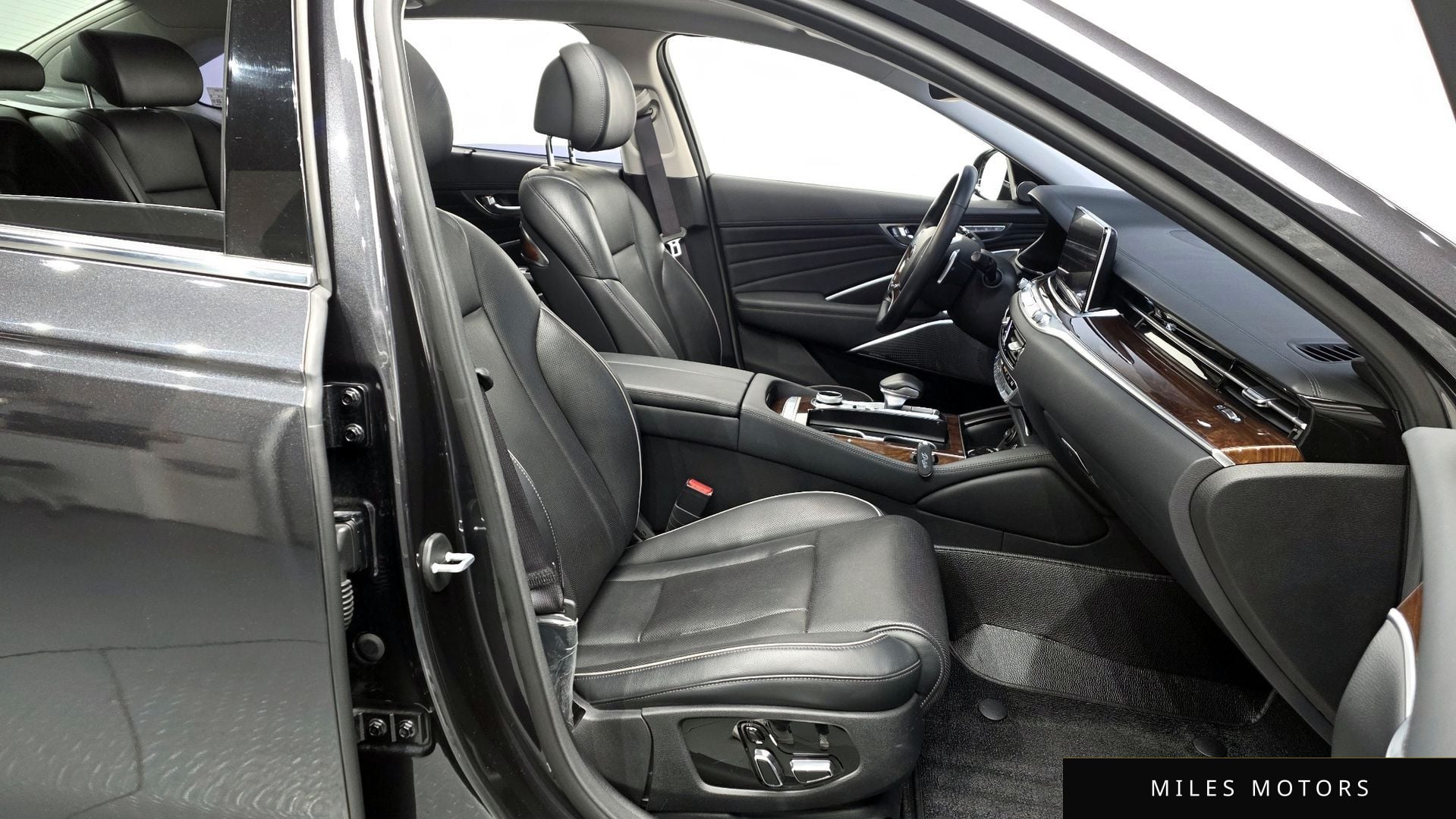 Kia K9 2020 — миниатюра 11