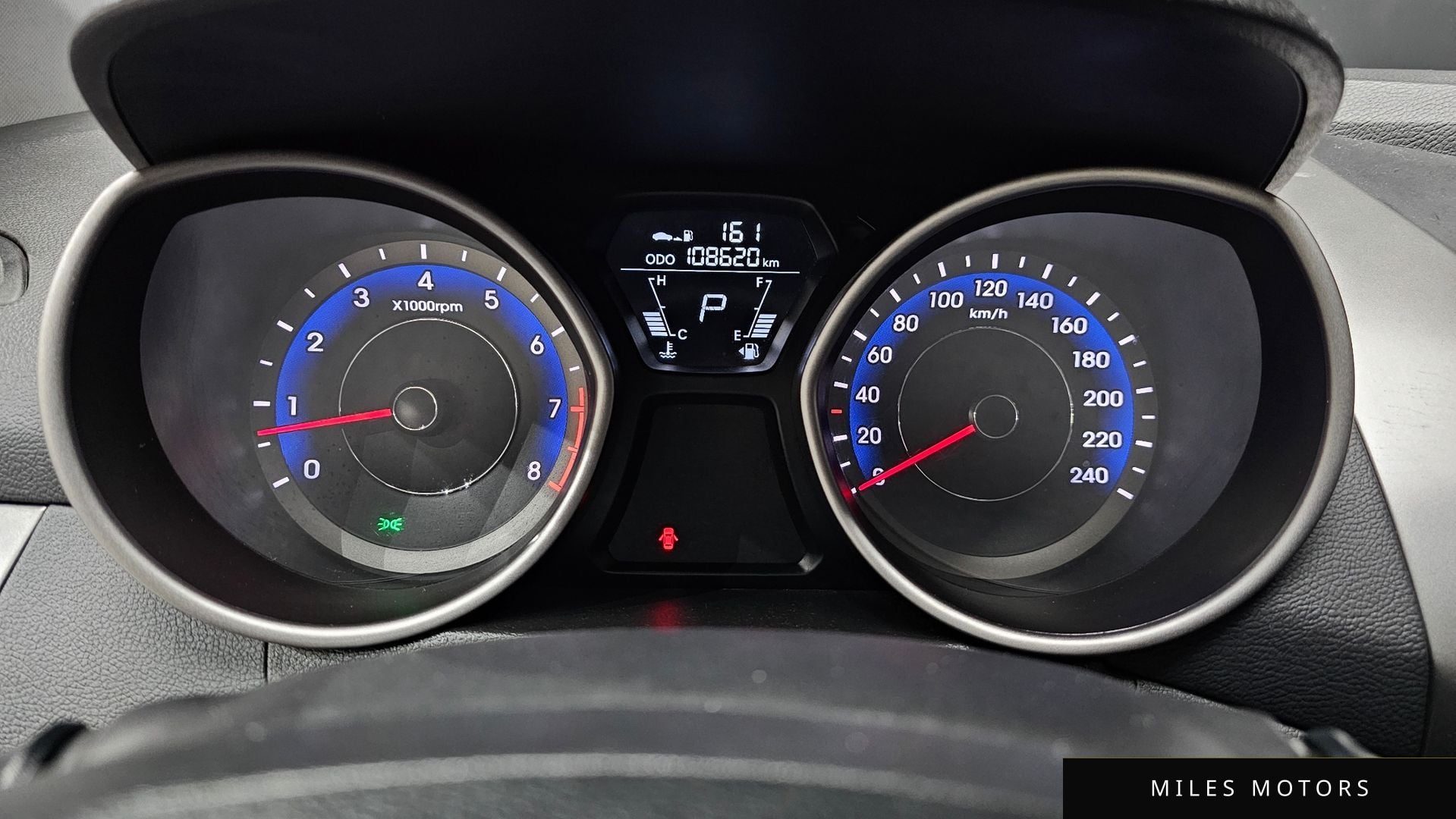 Hyundai AVANTE 2014 — миниатюра 8