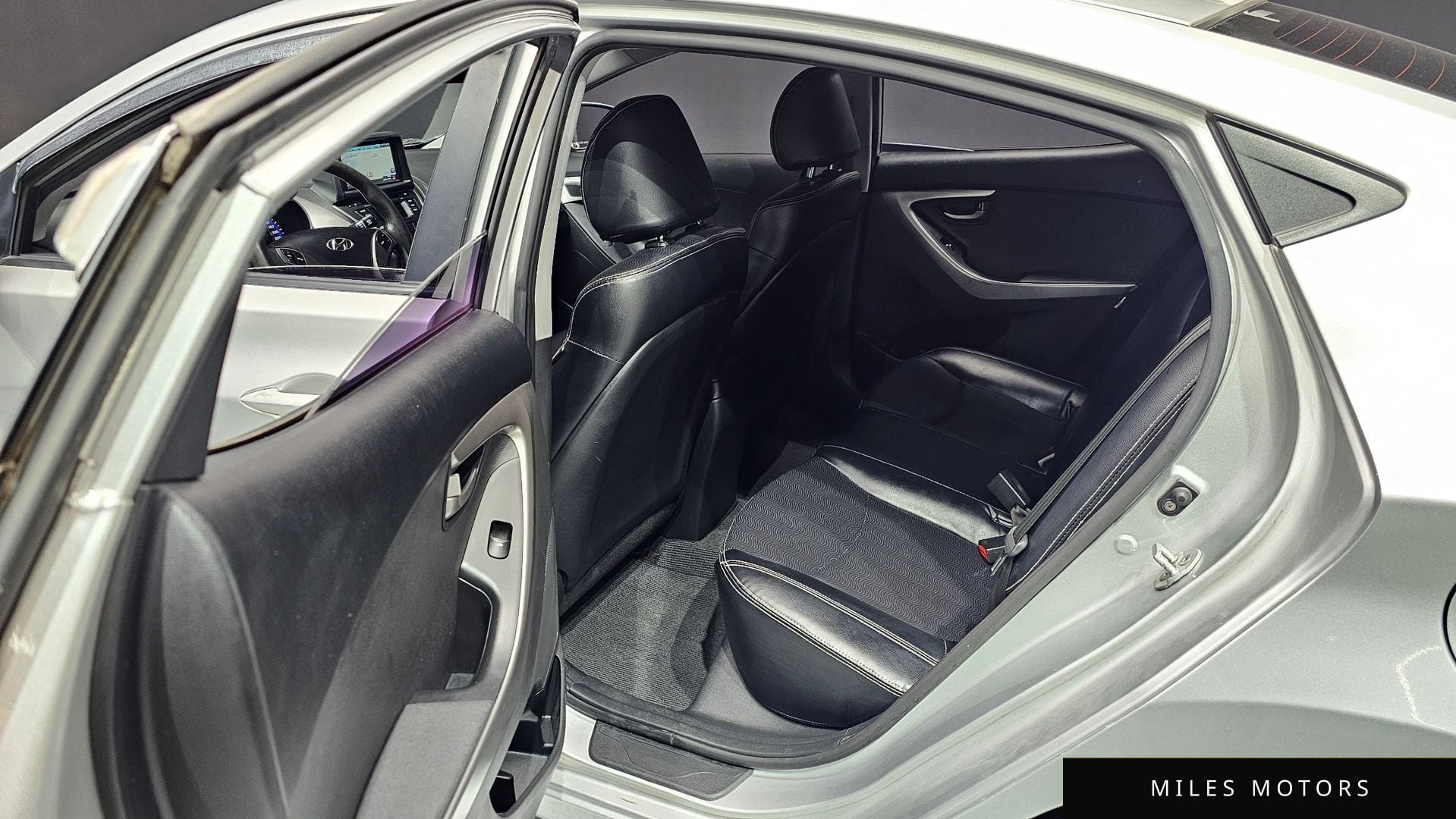 Hyundai AVANTE 2014 — миниатюра 12