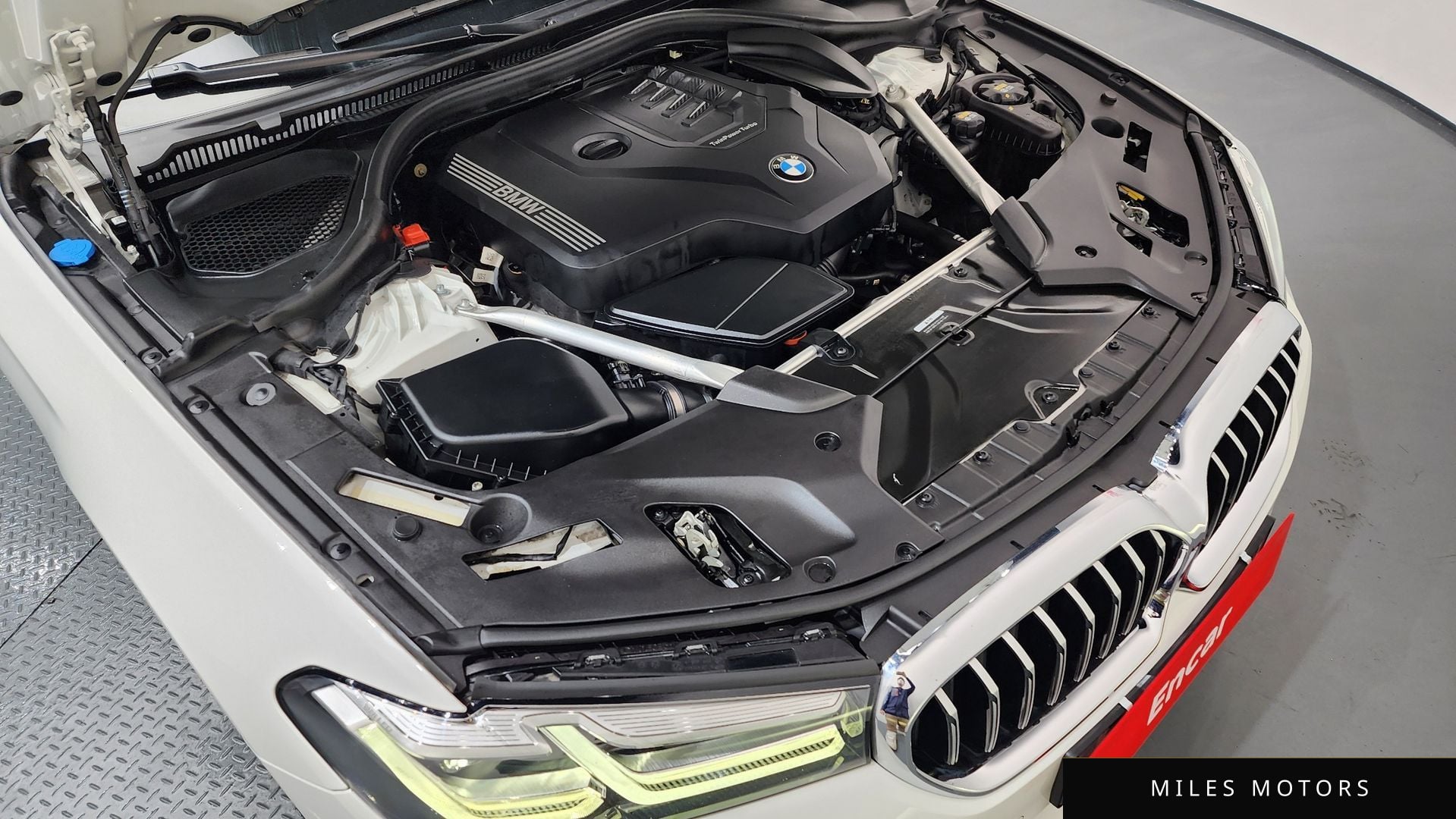 BMW 5 Series (G30) 2022 — миниатюра 6