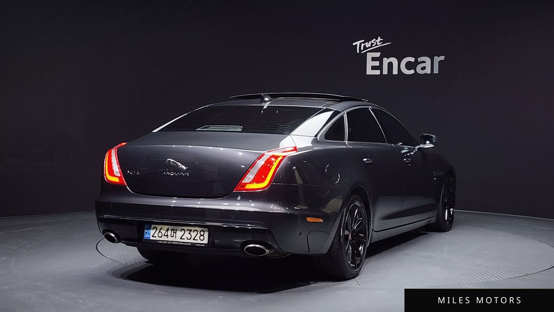 Jaguar All New XJ 2019 — миниатюра 2