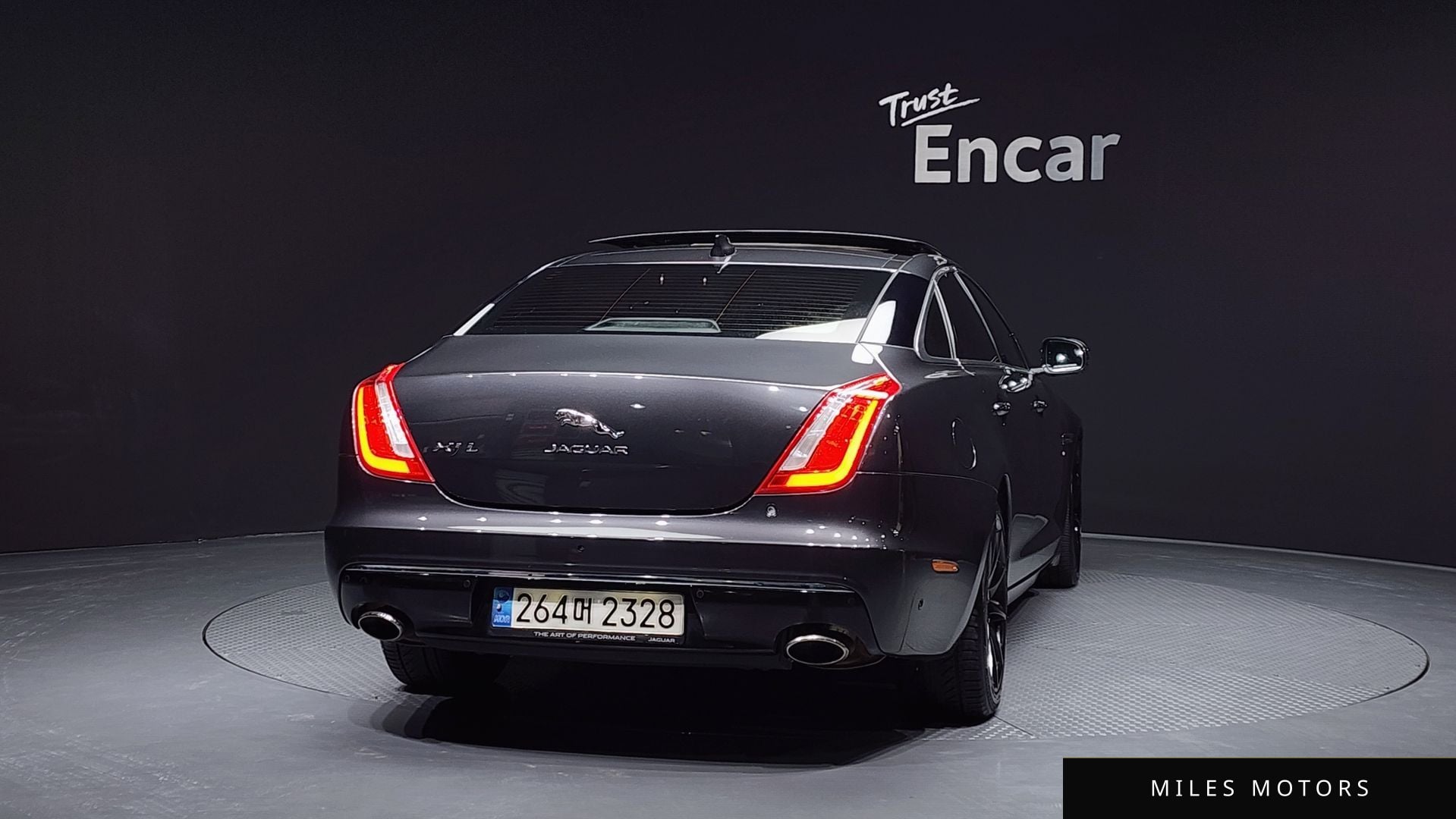 Jaguar All New XJ 2019 — миниатюра 4