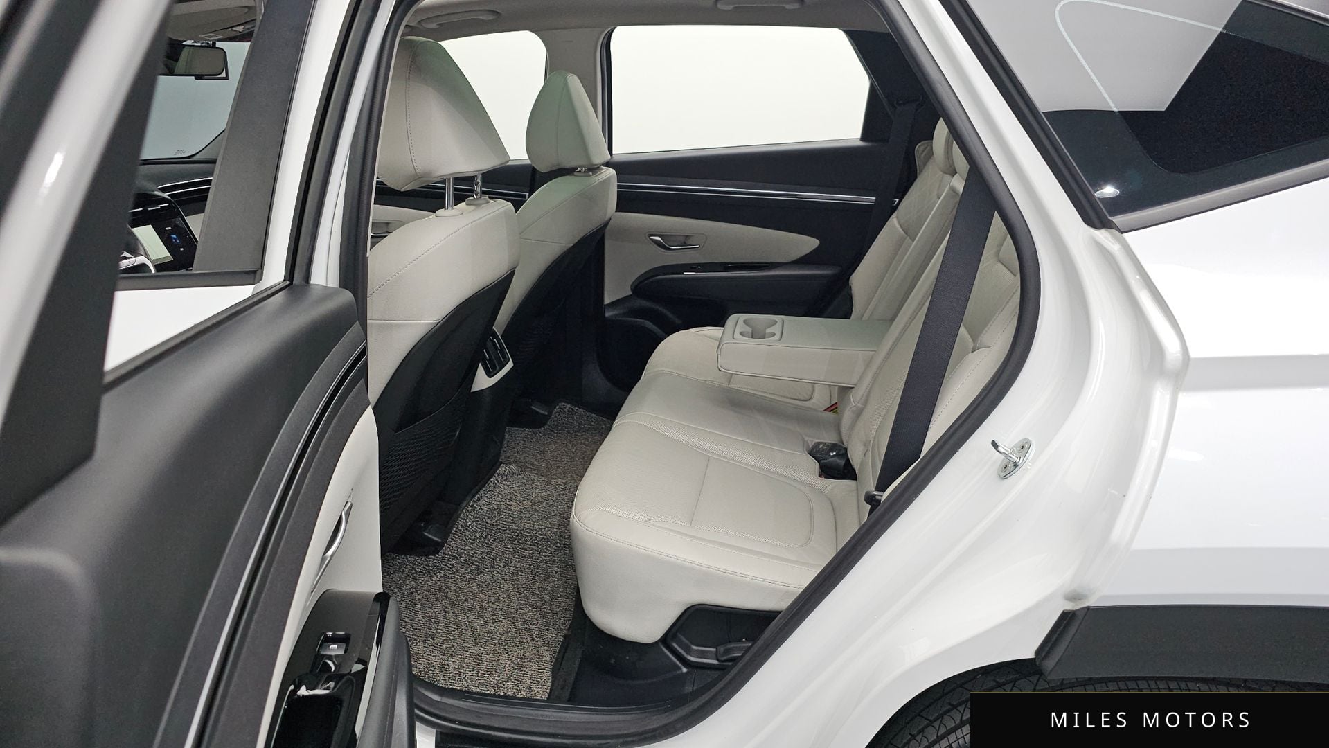 Hyundai Tucson 2022 — миниатюра 11