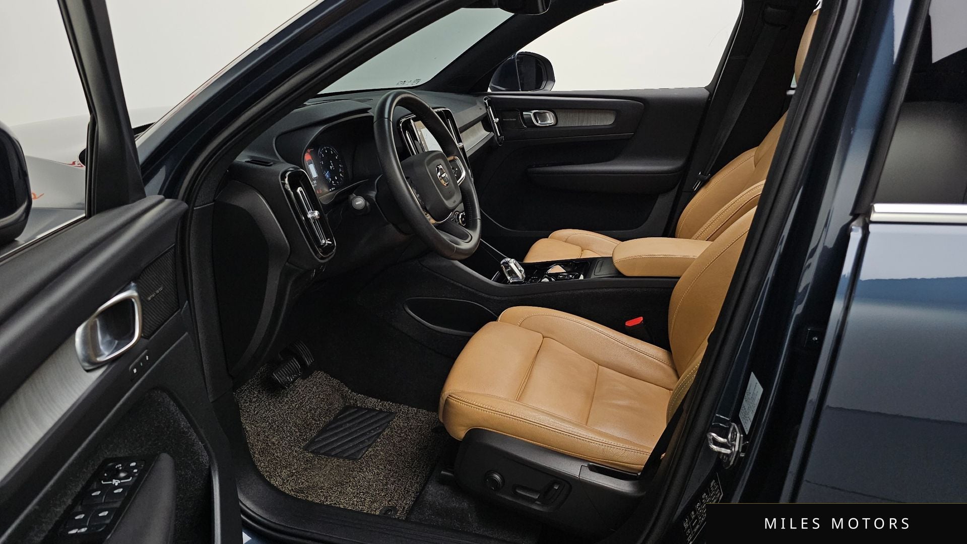 Volvo XC40 2021 — миниатюра 11