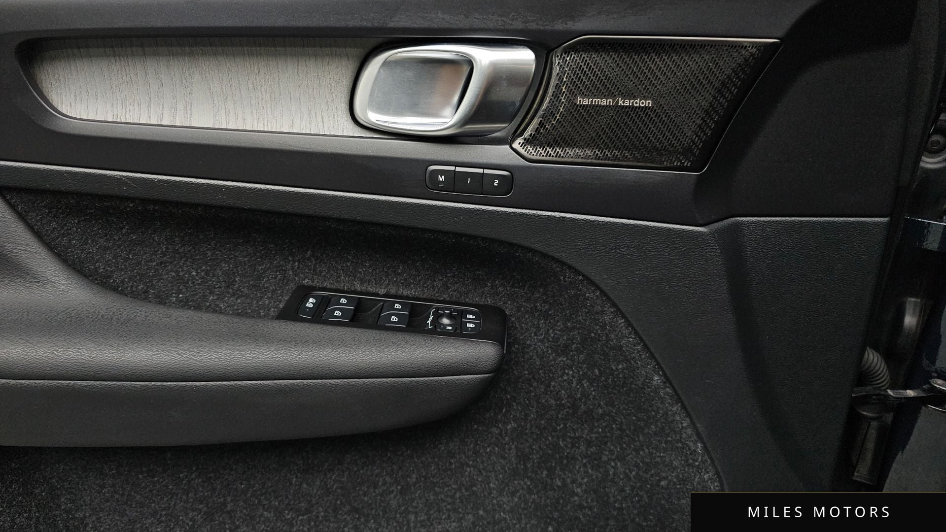 Volvo XC40 2021 — миниатюра 17