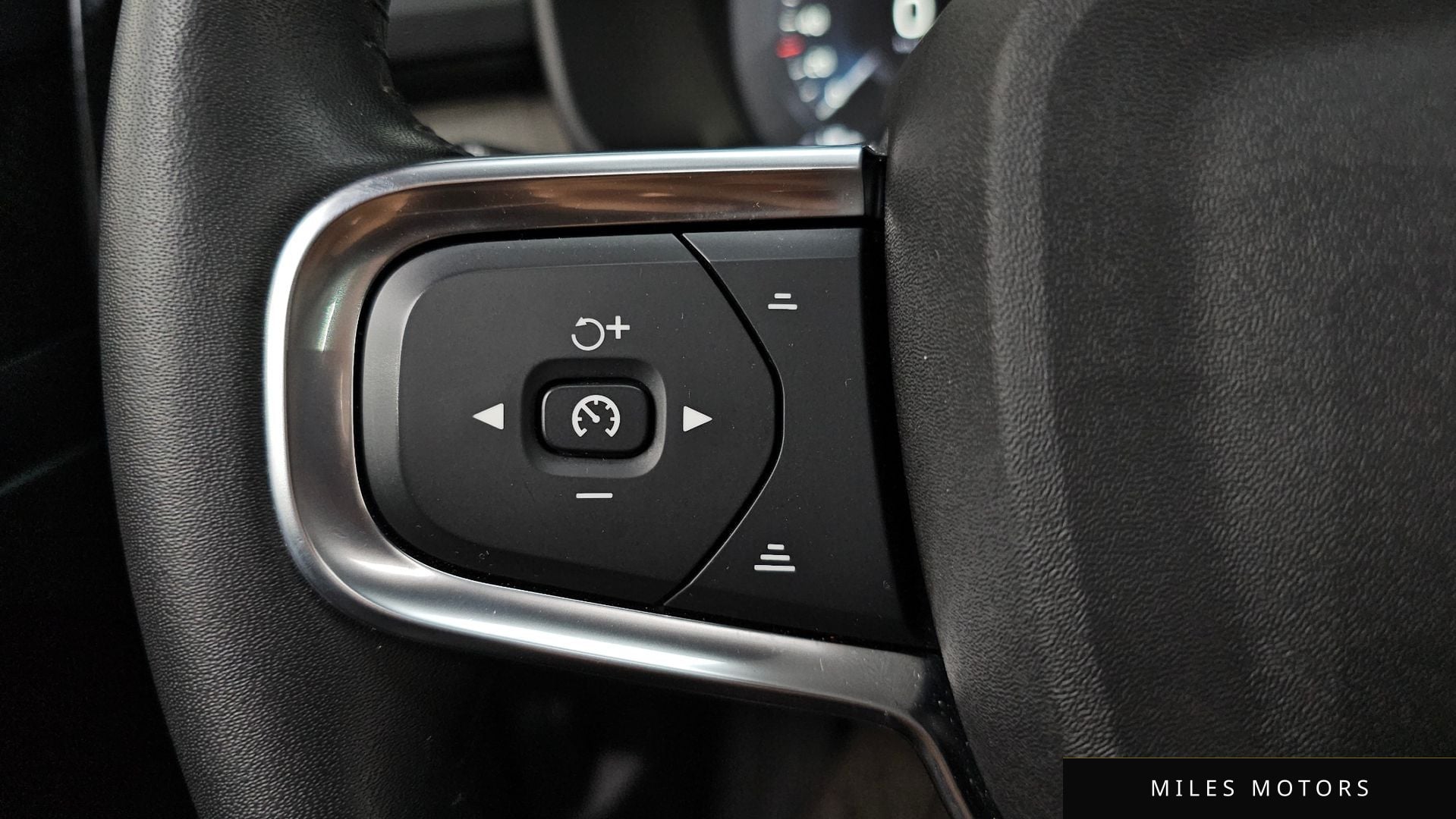 Volvo XC40 2021 — миниатюра 18
