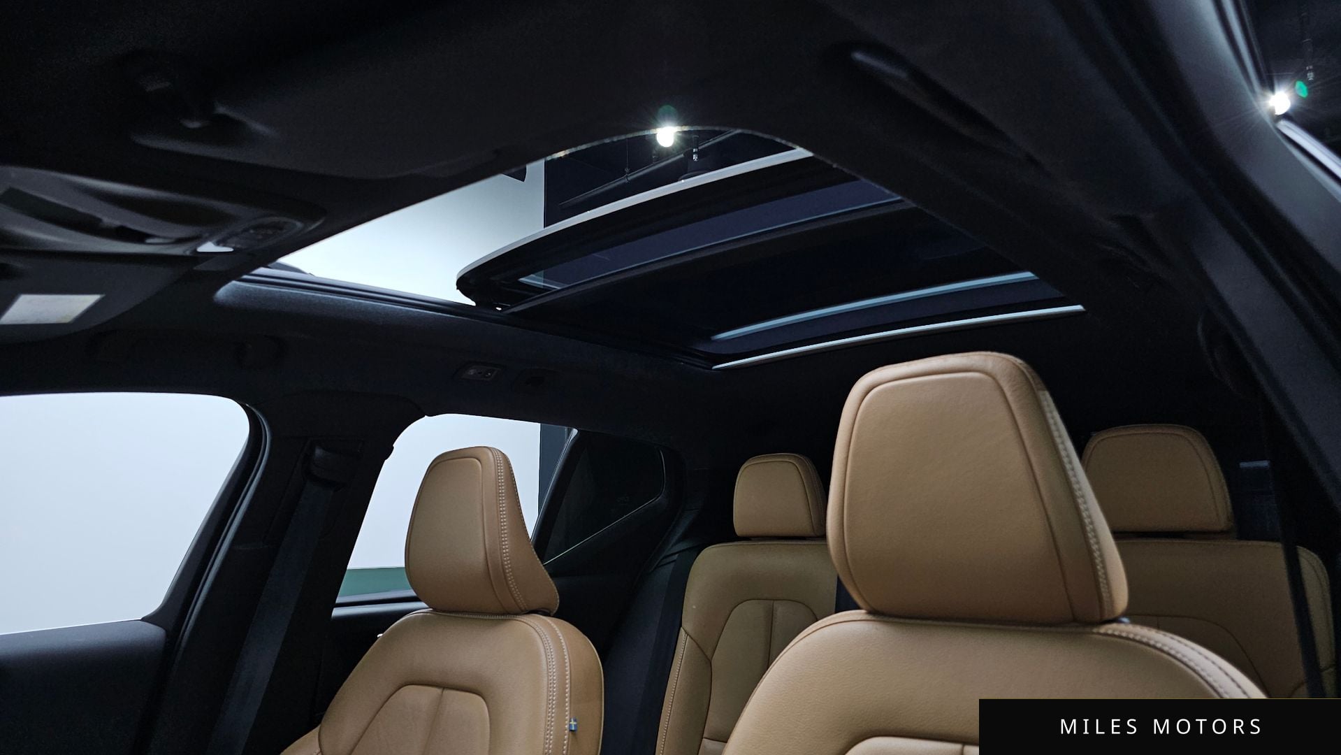 Volvo XC40 2021 — миниатюра 19