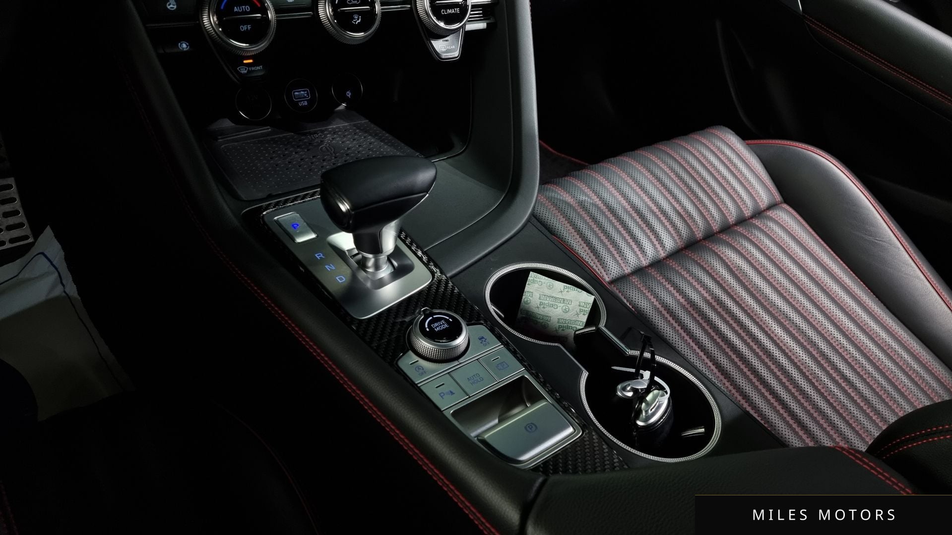 Genesis 뉴 G70 2022 — миниатюра 9