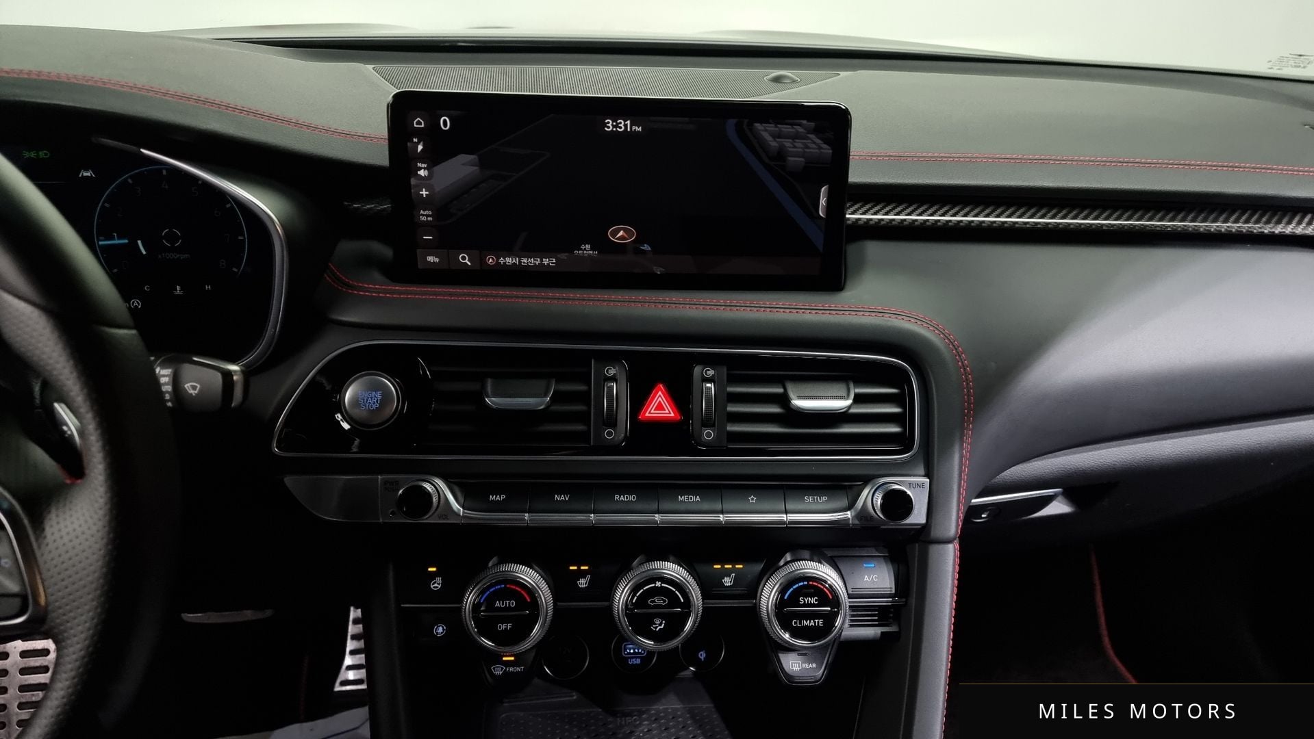 Genesis 뉴 G70 2022 — миниатюра 14