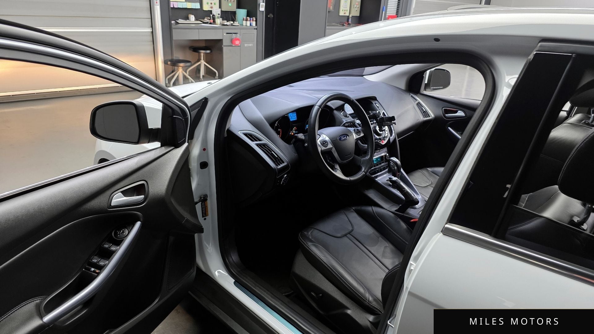 Ford Focus 2015 — миниатюра 10