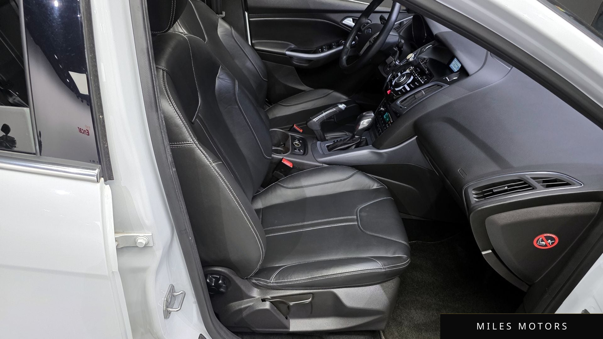 Ford Focus 2015 — миниатюра 12