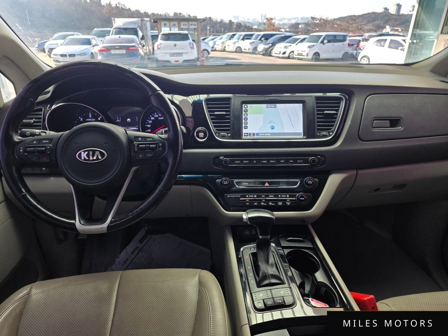 Kia Canival 2018 — миниатюра 7