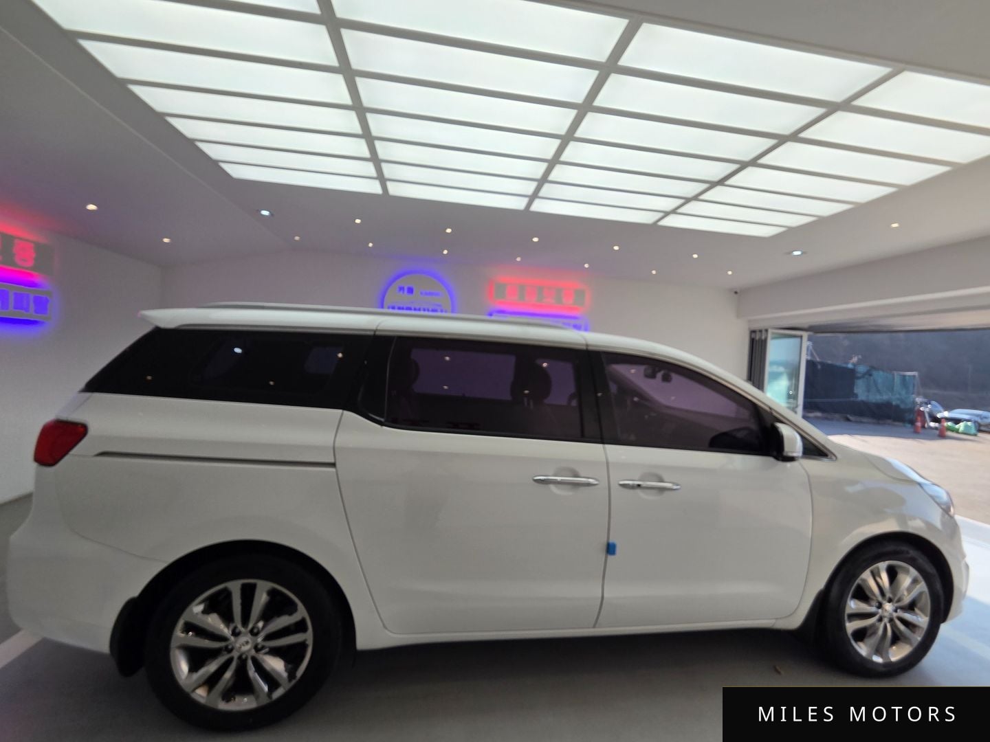 Kia Canival 2018 — миниатюра 12