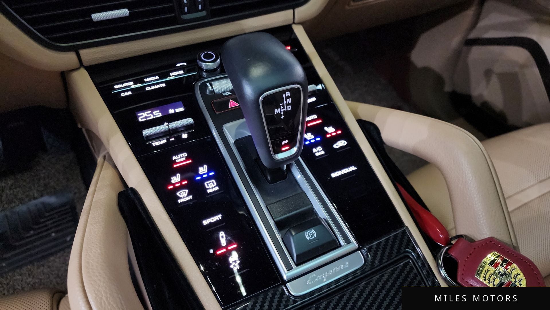 Porsche Cayenne 2019 — миниатюра 8