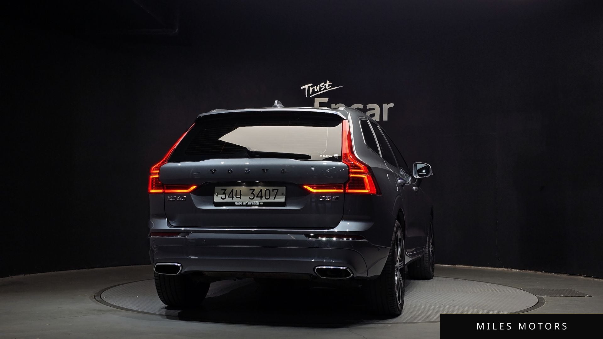 Volvo XC60 2018 — миниатюра 4