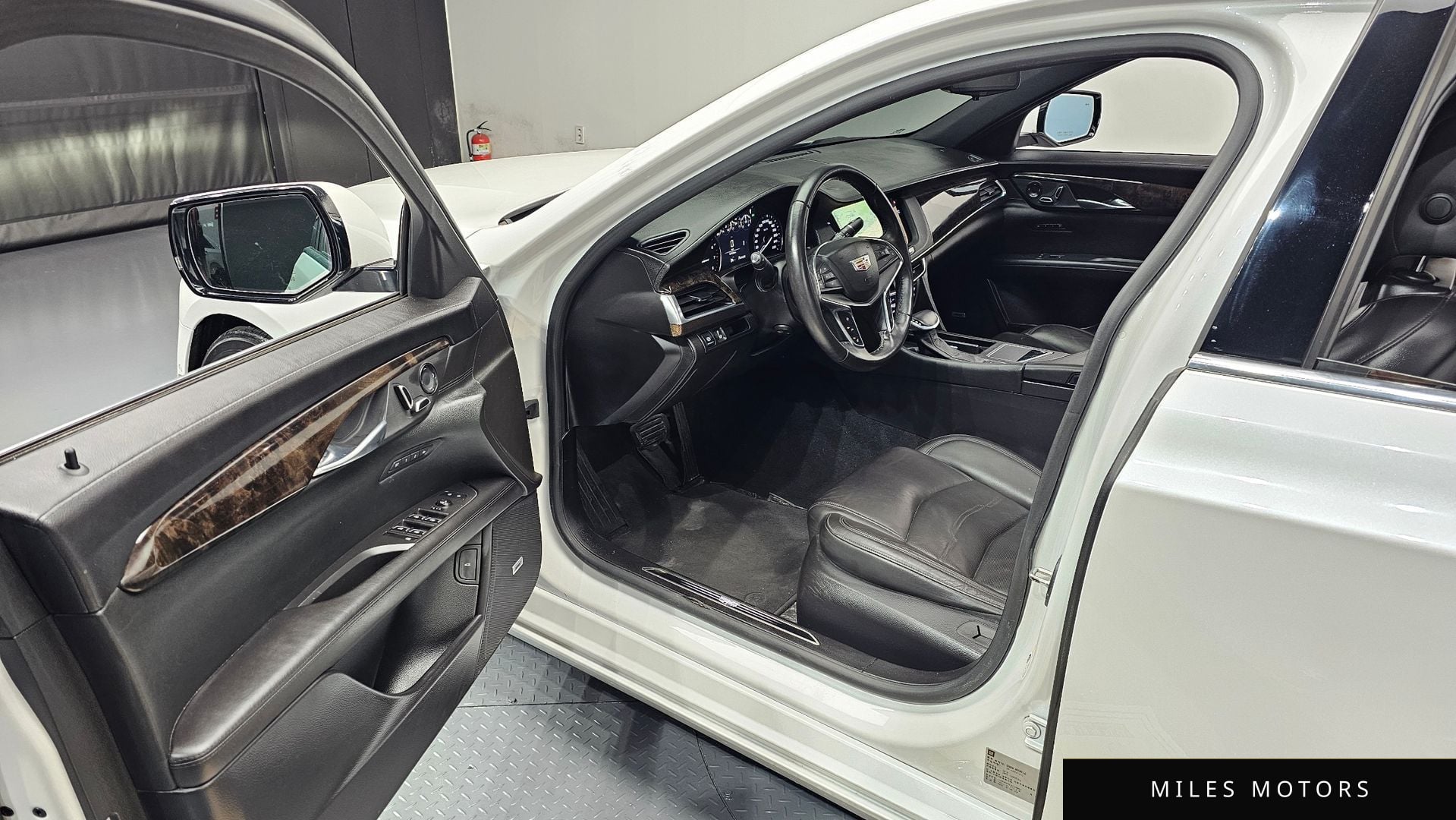 Cadillac CT6 2018 — миниатюра 11