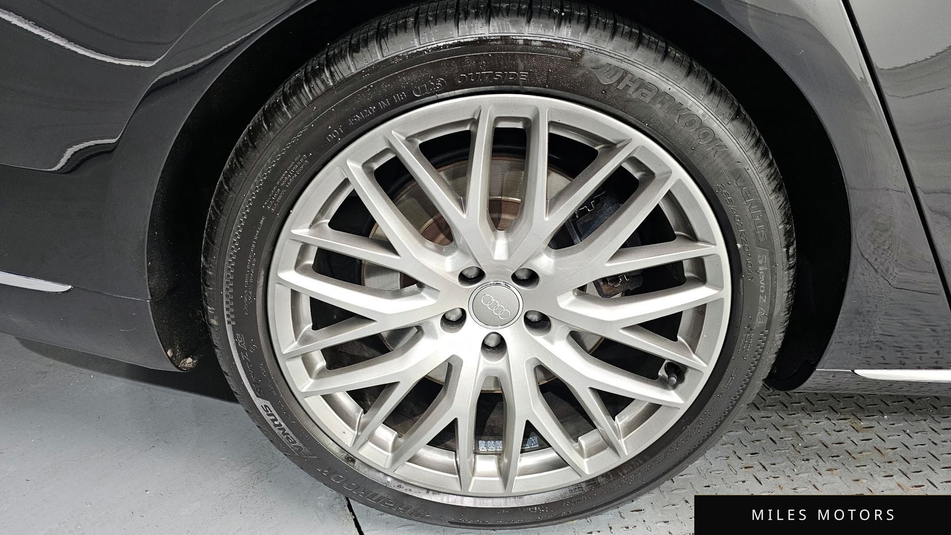 Audi A8 2015 — миниатюра 5