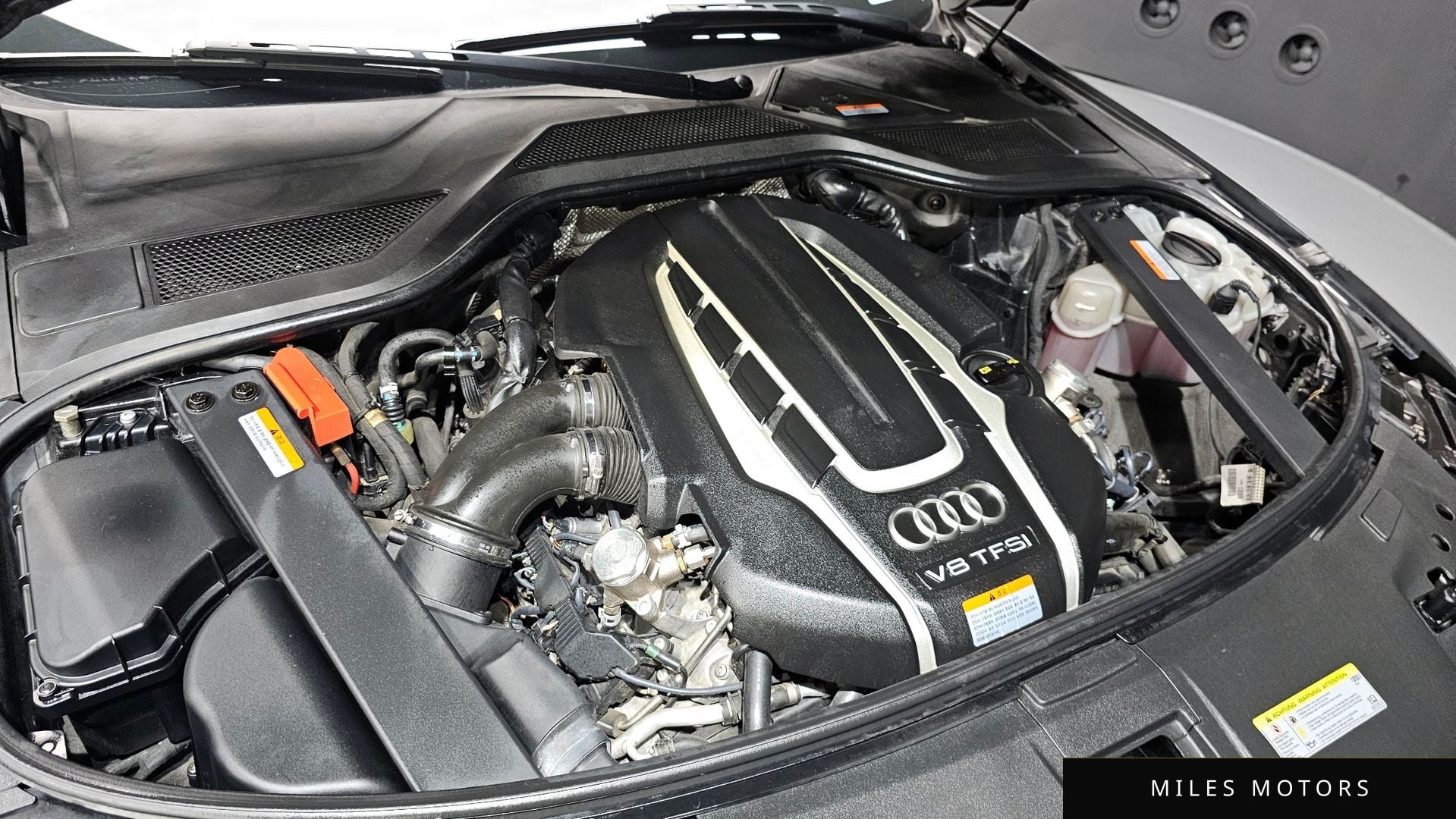 Audi A8 2015 — миниатюра 6