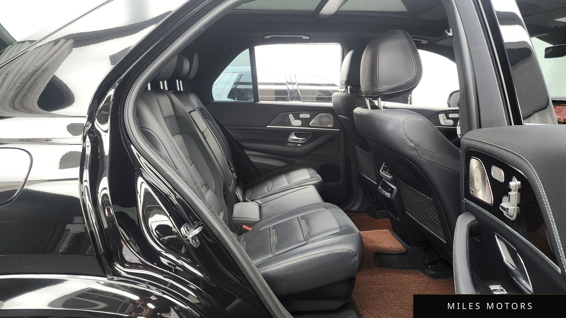 Mercedes-Benz GLE-클래스 W167 2022 — миниатюра 12