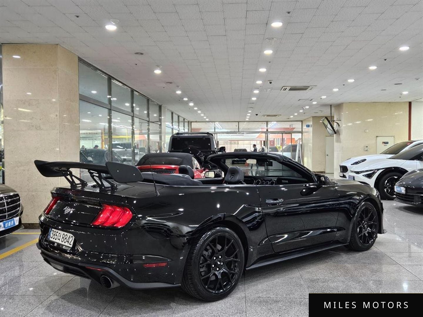 Ford Mustang 2019 — миниатюра 3
