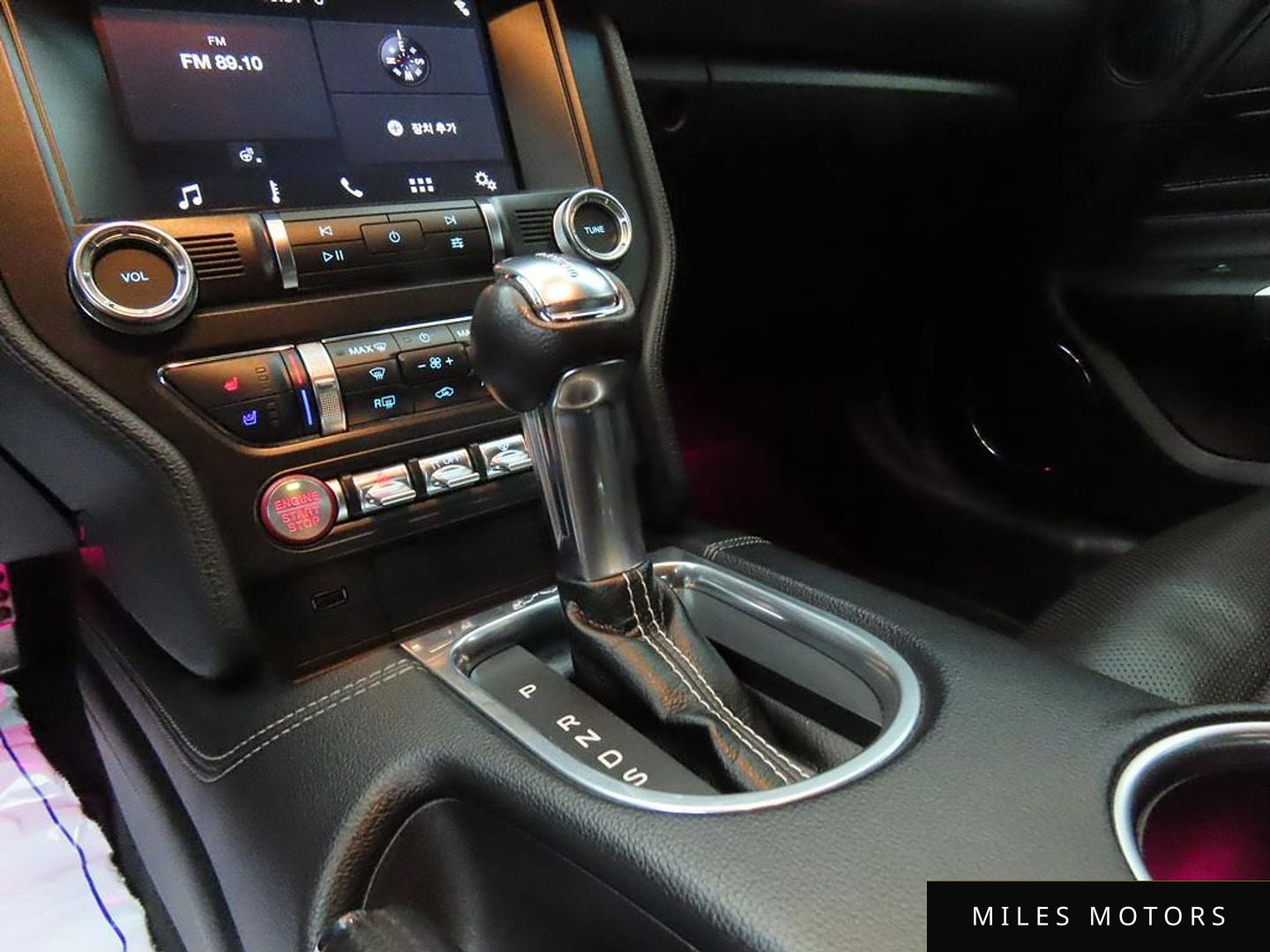 Ford Mustang 2019 — миниатюра 10