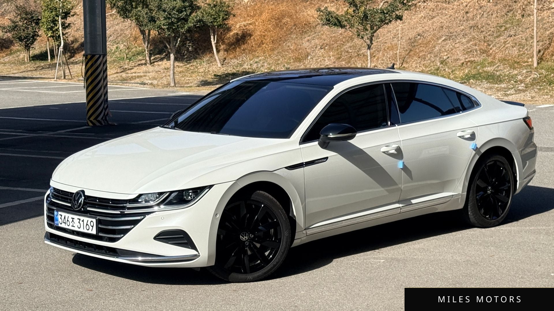 Volkswagen Arteon 2022 — фото 1 из 12