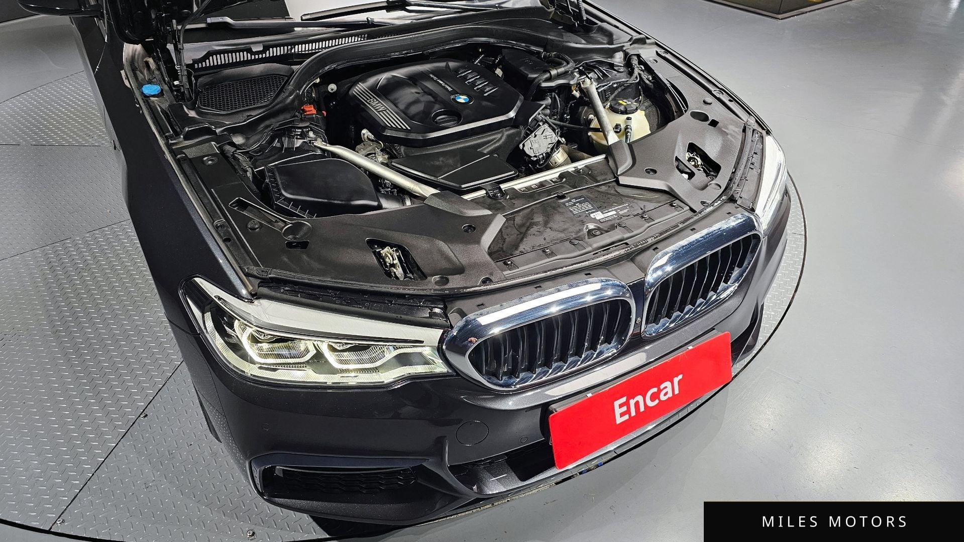 BMW 5 Series (G30) 2020 — миниатюра 6