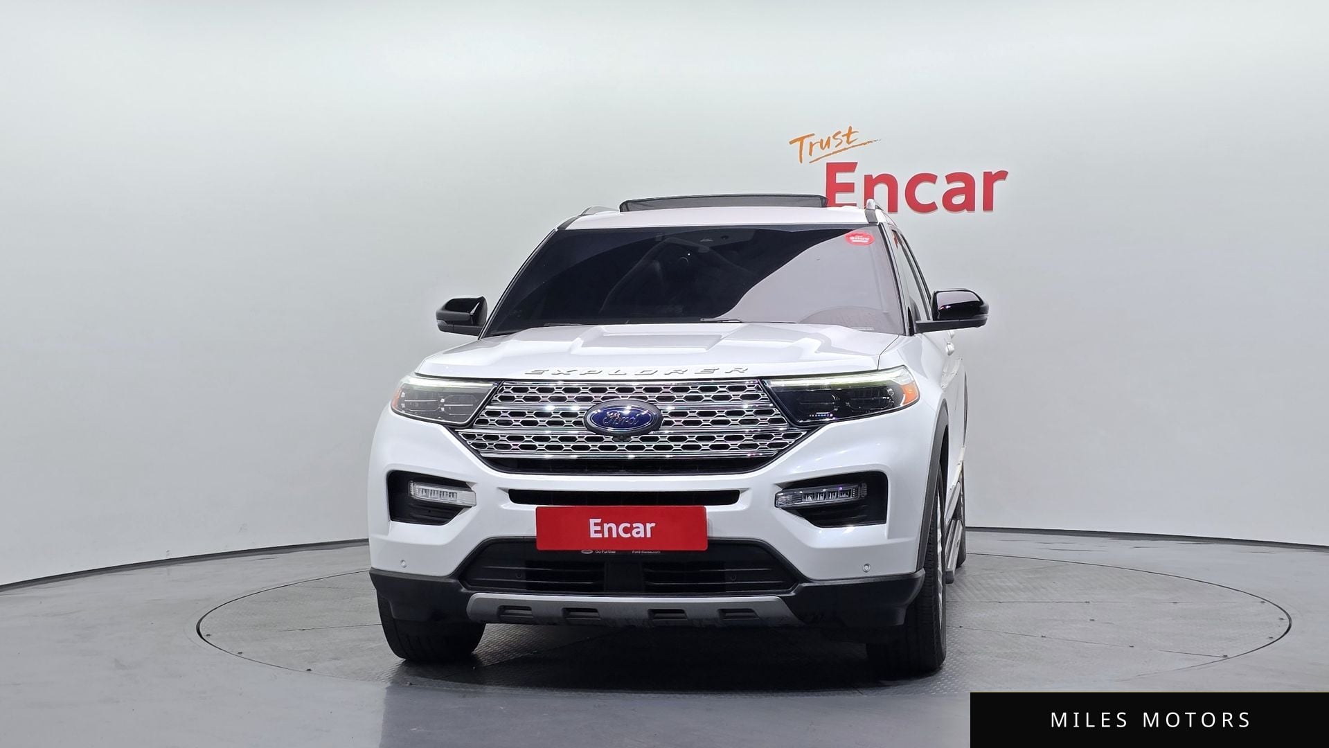 Ford Explorer 2020 — миниатюра 3