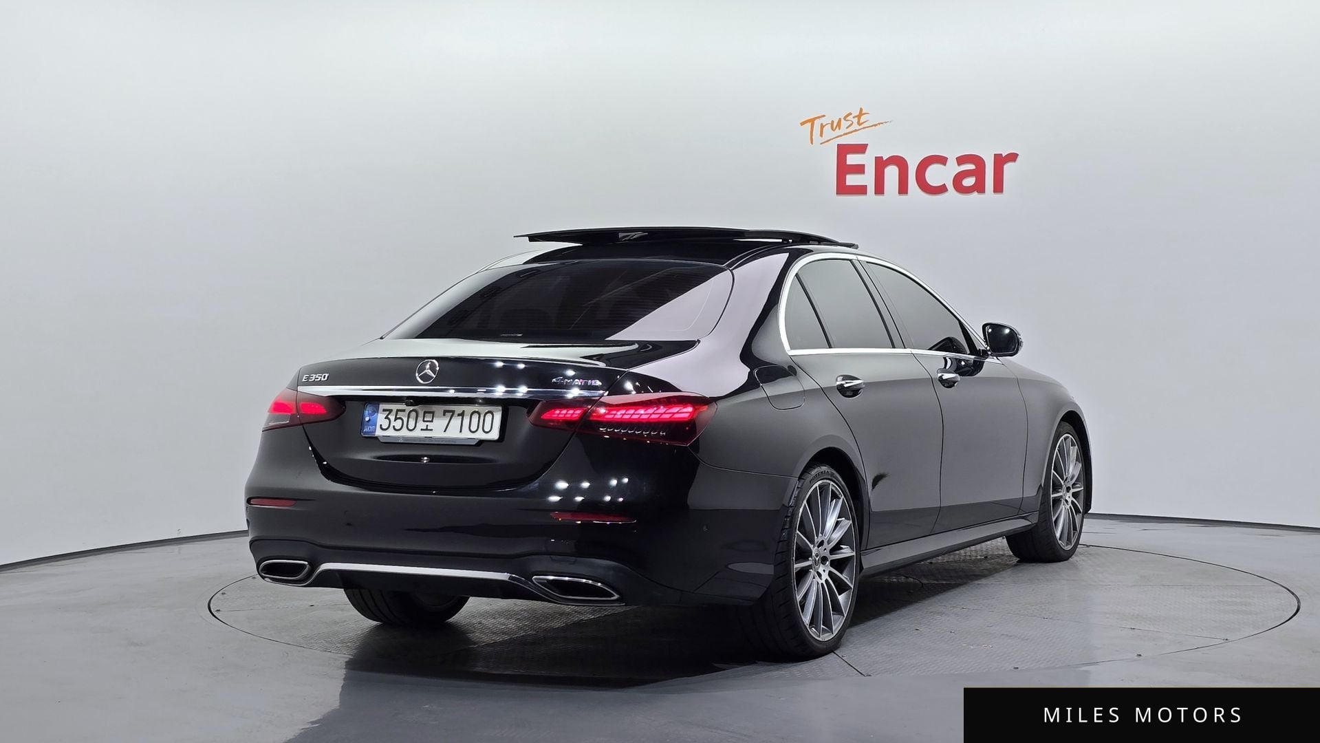 Mercedes-Benz E-Class W213 2021 — миниатюра 2