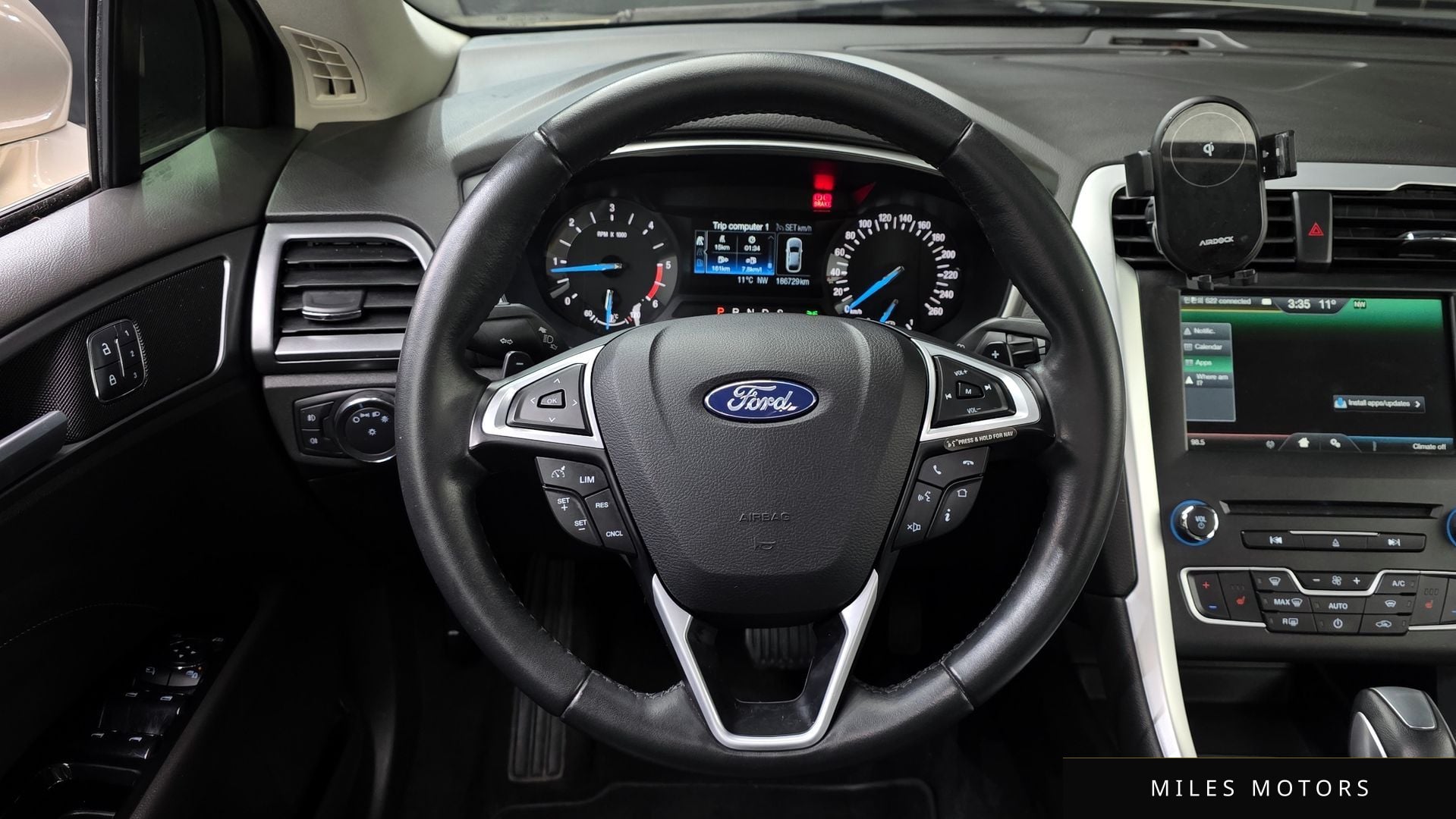 Ford 몬데오 2015 — миниатюра 17
