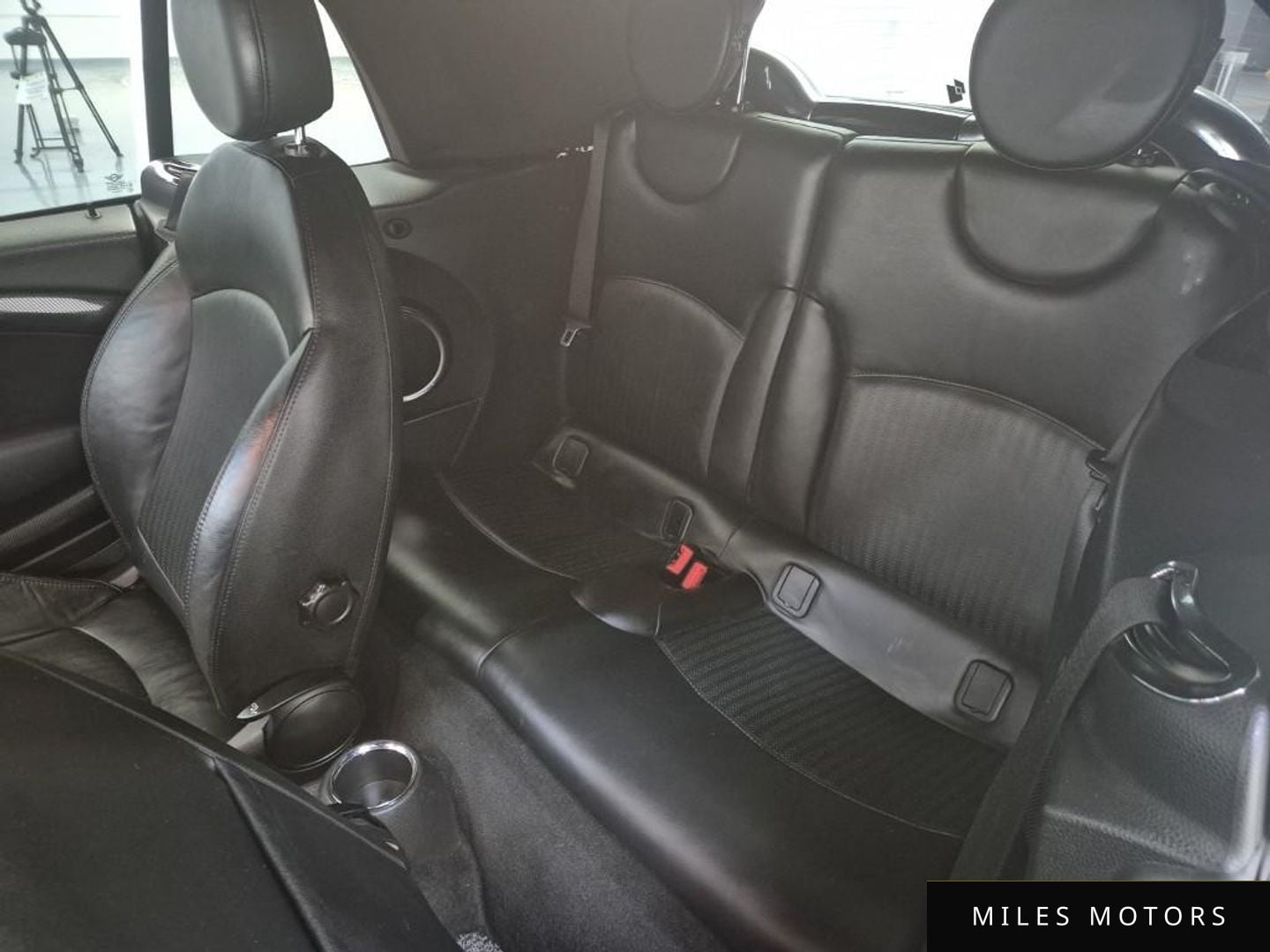 MINI Cooper Convertible 2015 — миниатюра 12