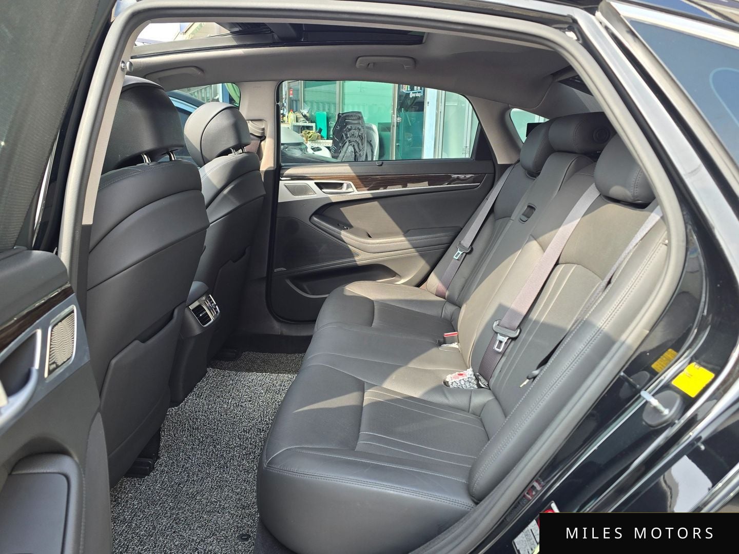 Genesis G80 2017 — миниатюра 9