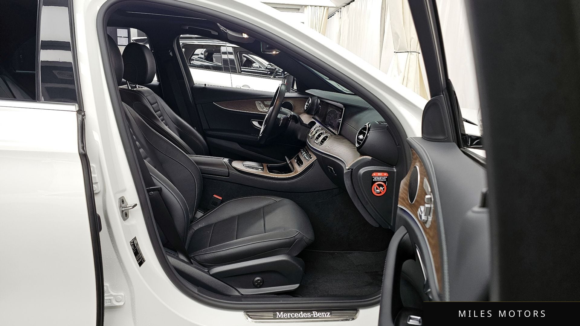 Mercedes-Benz E-Class W213 2023 — миниатюра 11