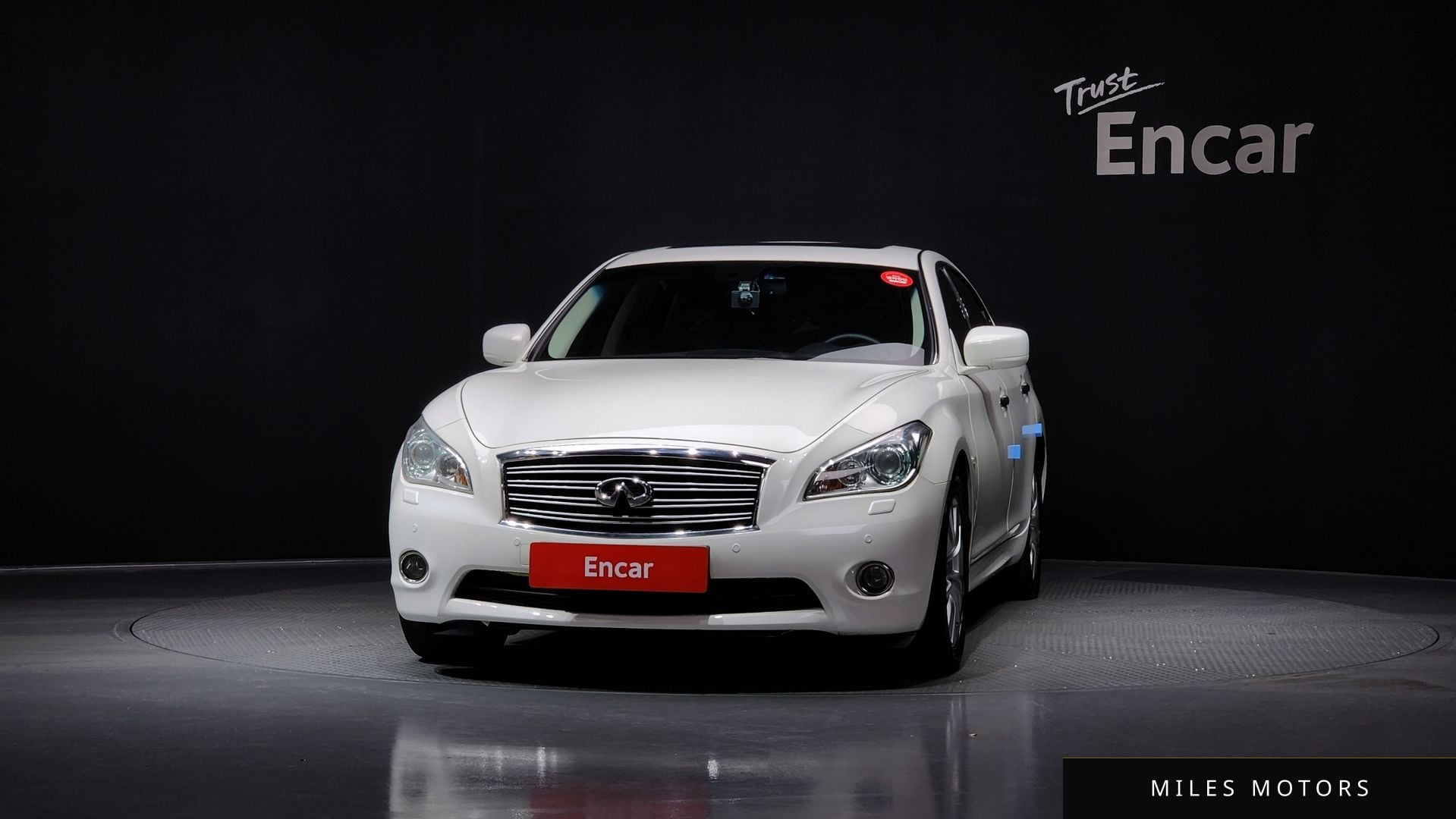 Infiniti M37 2011 — миниатюра 3