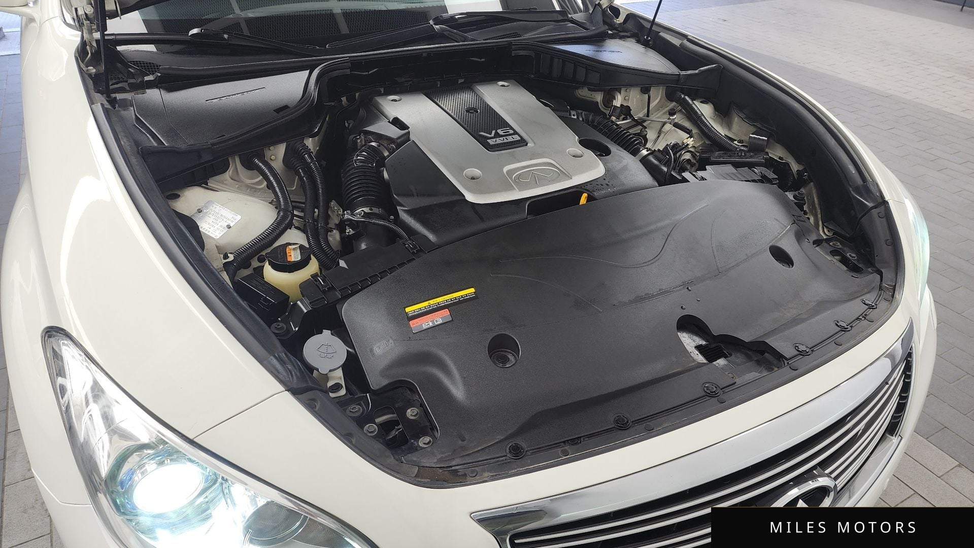 Infiniti M37 2011 — миниатюра 6
