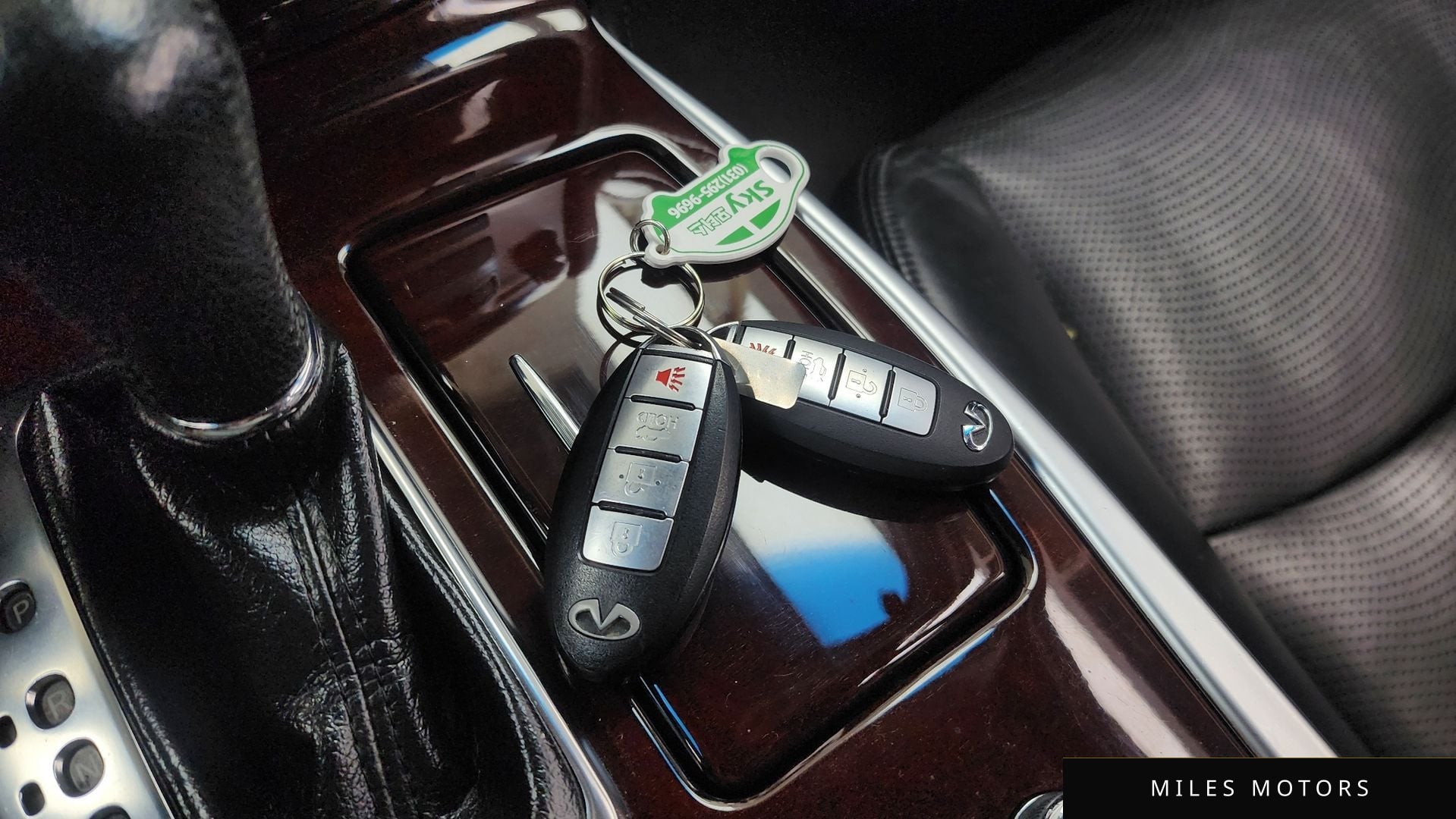 Infiniti M37 2011 — миниатюра 19
