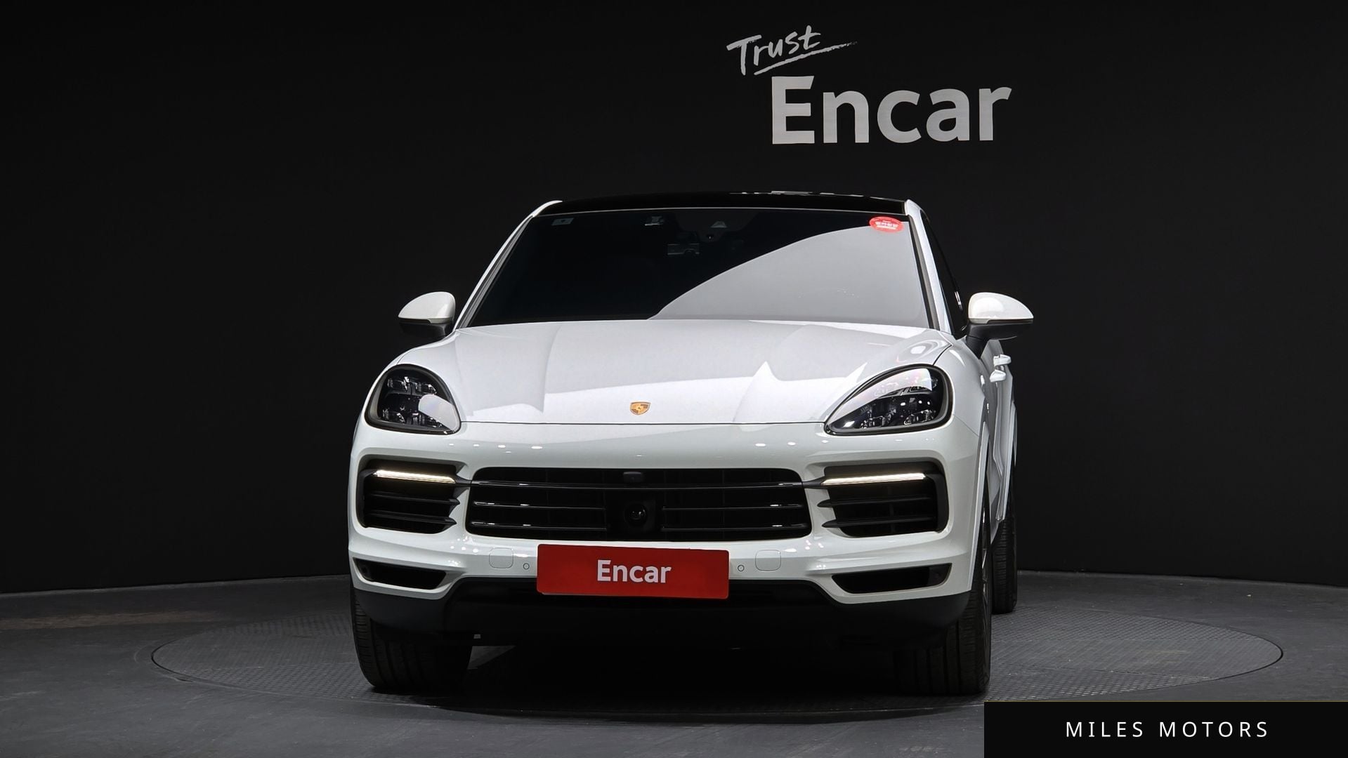 Porsche Cayenne 2022 — миниатюра 3