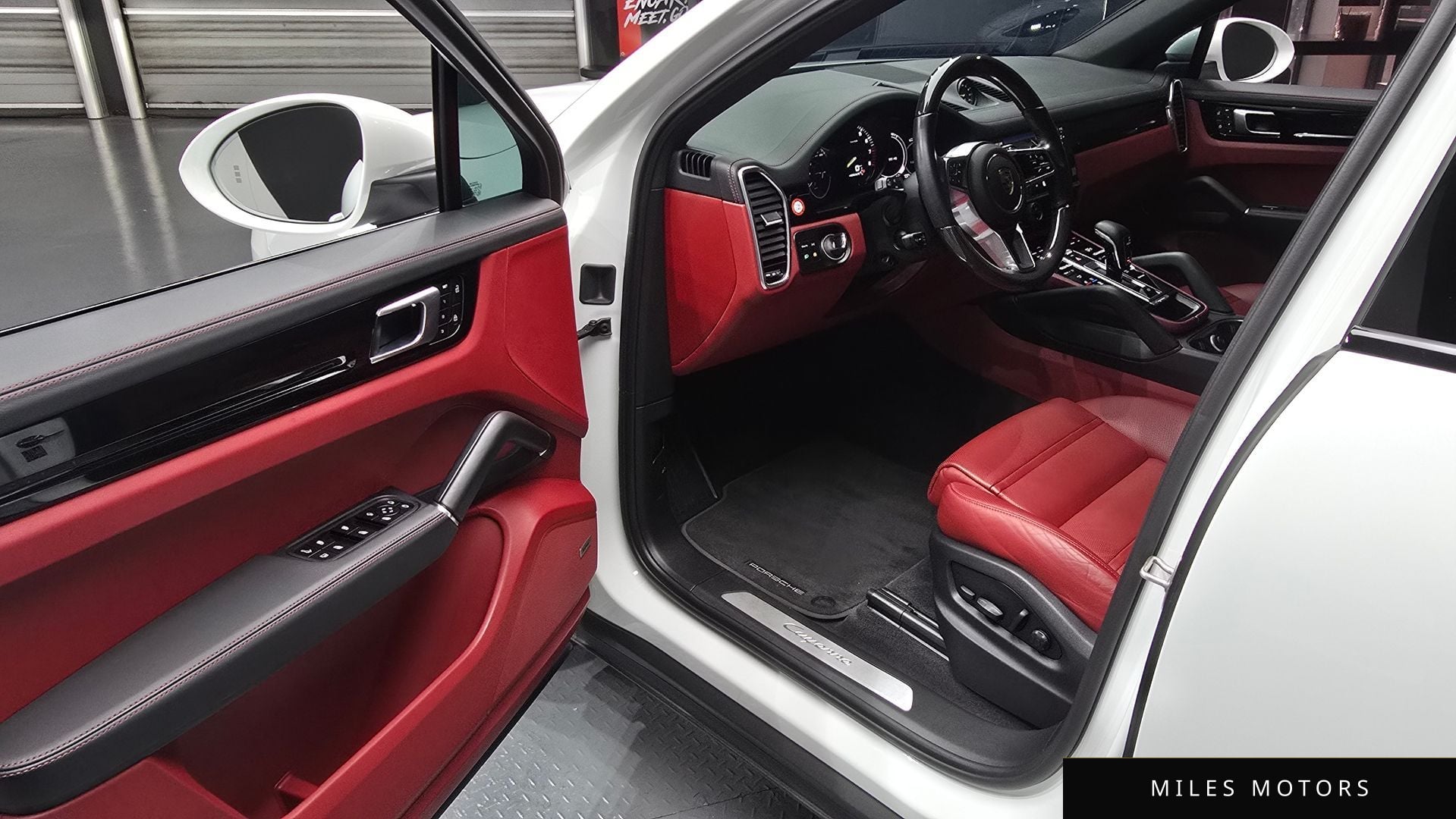 Porsche Cayenne 2022 — миниатюра 11